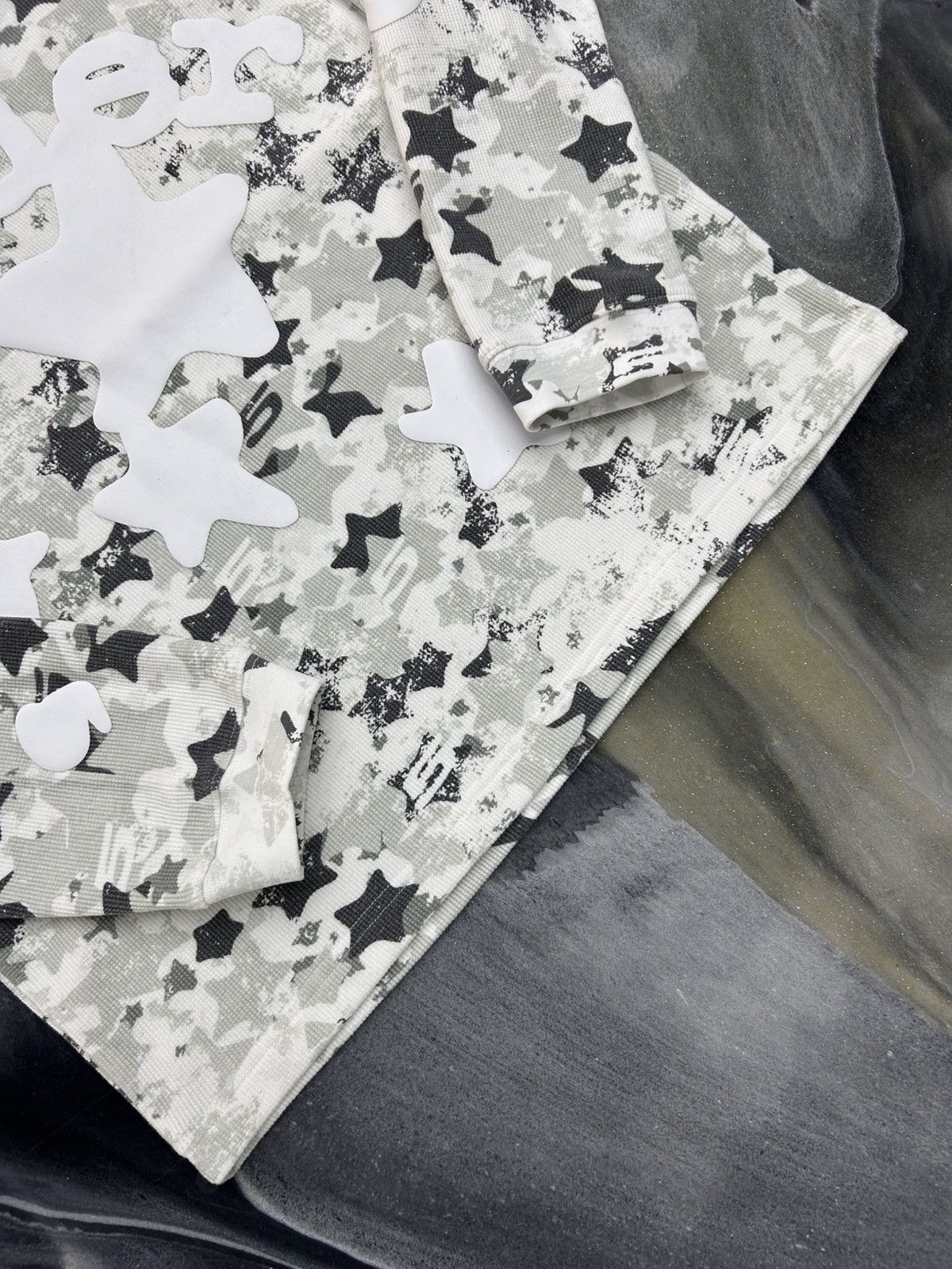 Sp5der Sp5der Grey Camo Beluga AOP Thermal Size M Size US M / EU 48-50 / 2 - 5 Thumbnail