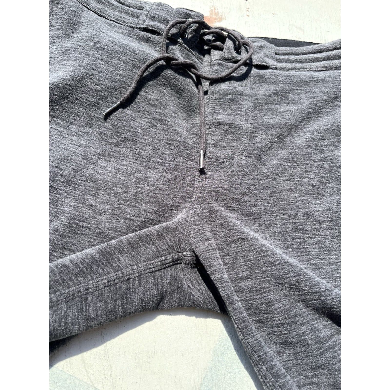 Vissla Vissla Men's Joggers Gray Solid S Pockets String Stretch Activewear Loose Gym Pants Size US 29 - 6 Thumbnail