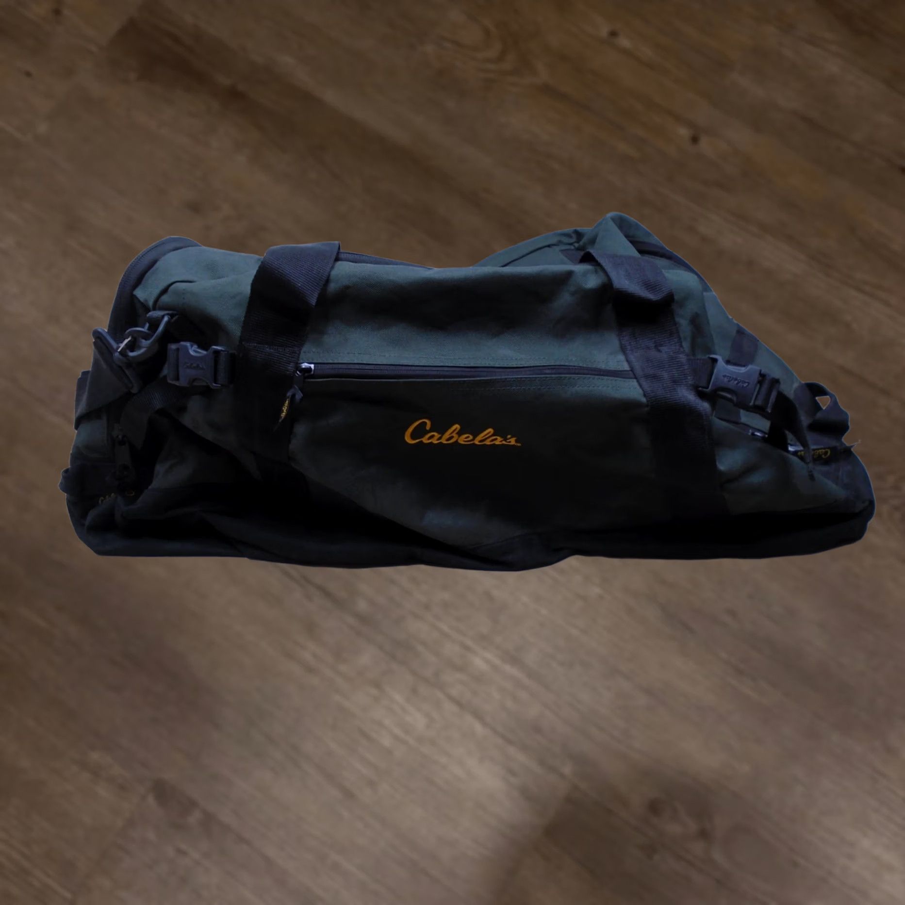black jansport backpack in cabelas Superbreak with the practicality of a backpack Jansport vintage backpack 90s -