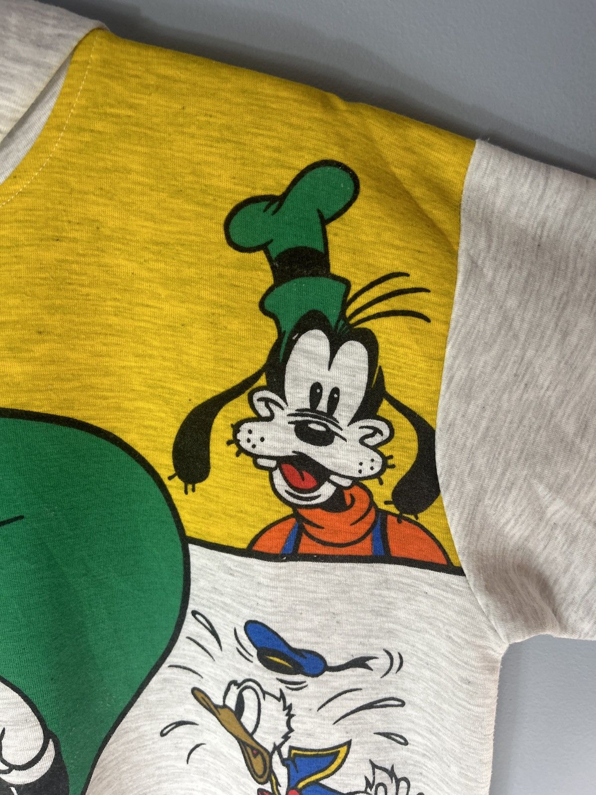 Vintage Vintage 90s Disney Mickey & His Friends Pullover Hoodie Size US L / EU 52-54 / 3 - 6 Thumbnail