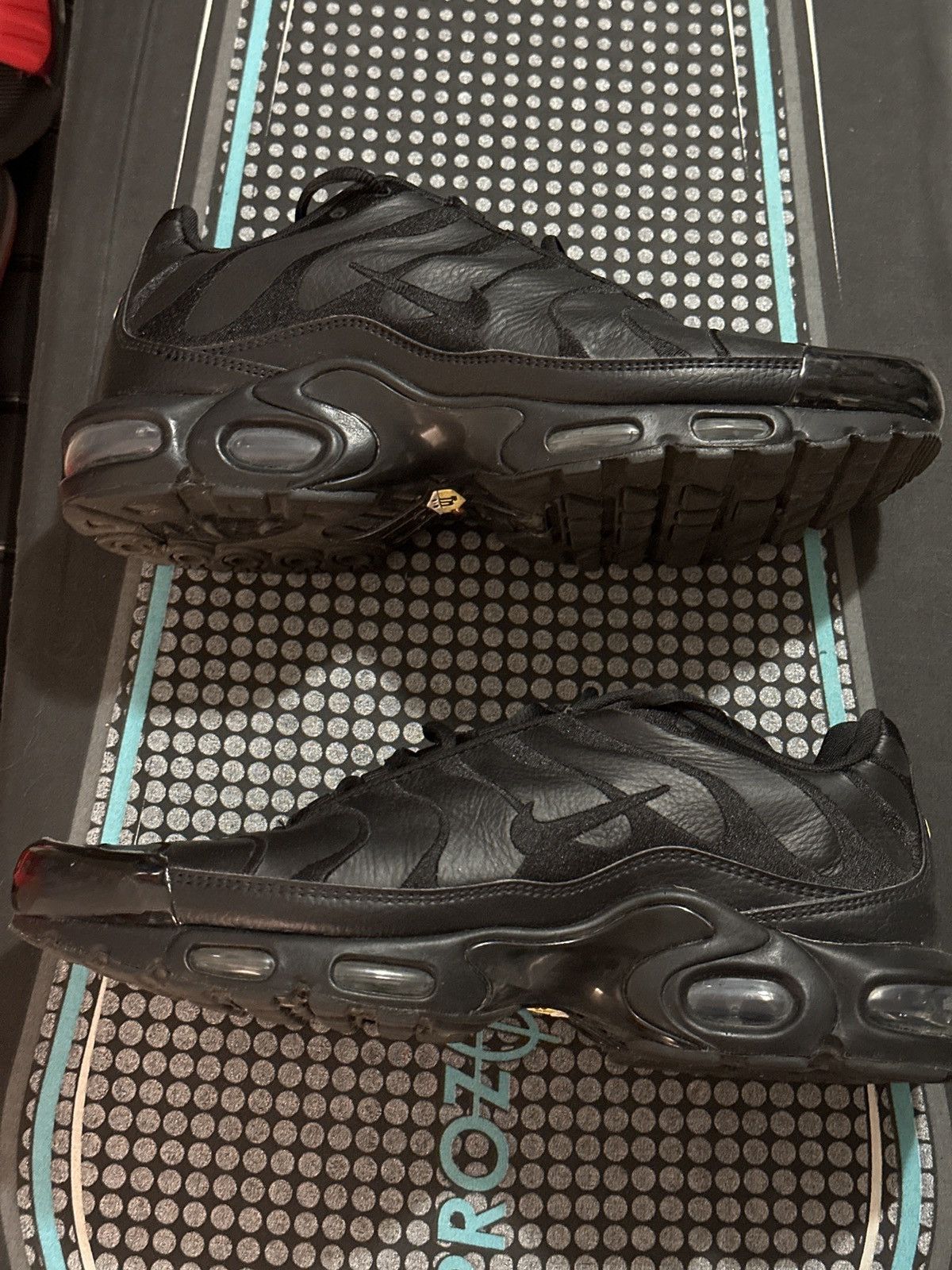 Nike Air max TN Plus leather Size US 11.5 / EU 44-45 - 1 Thumbnail