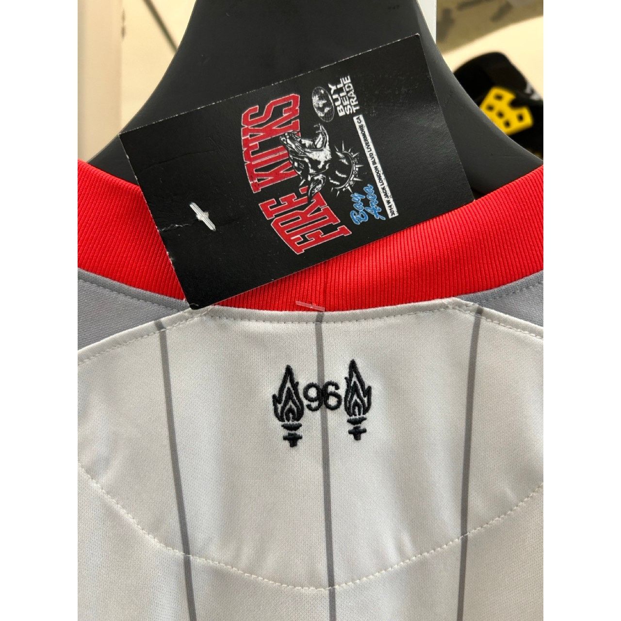 Nike Nike Liverpool FC Stadium Air Max jersey Size L B16 Size US L / EU 52-54 / 3 - 8 Thumbnail
