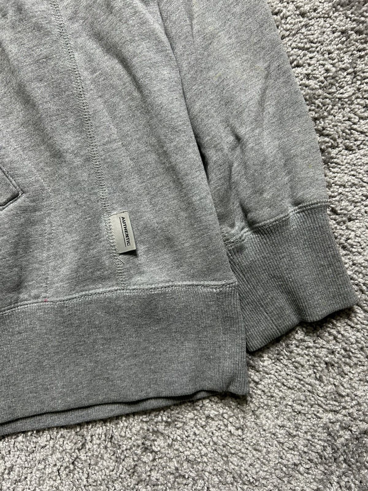 Nike Vintage Y2K Nike Arizona Wildcats Center Swoosh Sweatshirt Size US XL / EU 56 / 4 - 2 Thumbnail