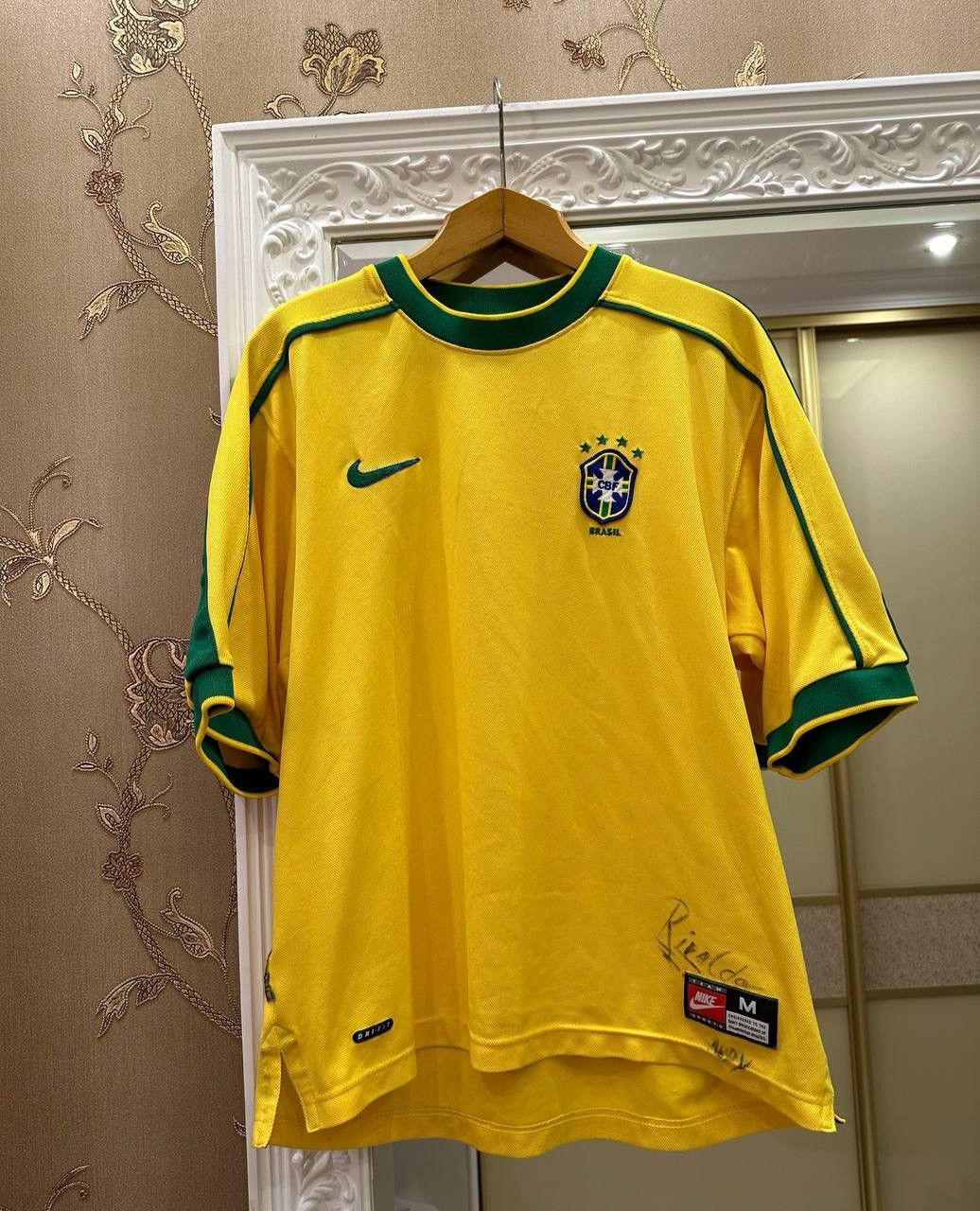 Rivaldo Signed Brazil 1998 Nike Home Jersey Shirt Size M