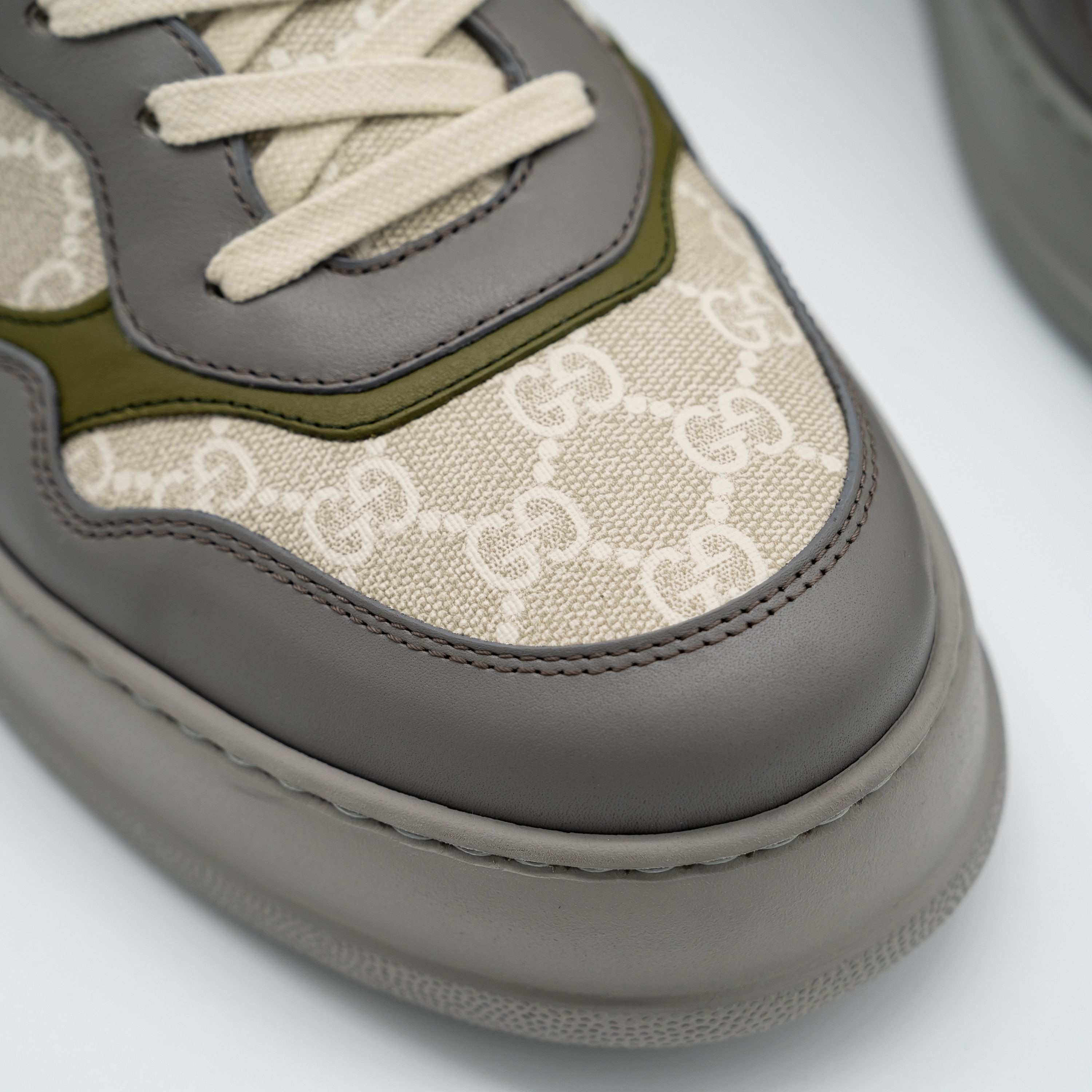 Gucci Gucci GG Chunky B Sneakers Green Beige Grey GG Leather Size US 15 / EU 48 - 7 Thumbnail