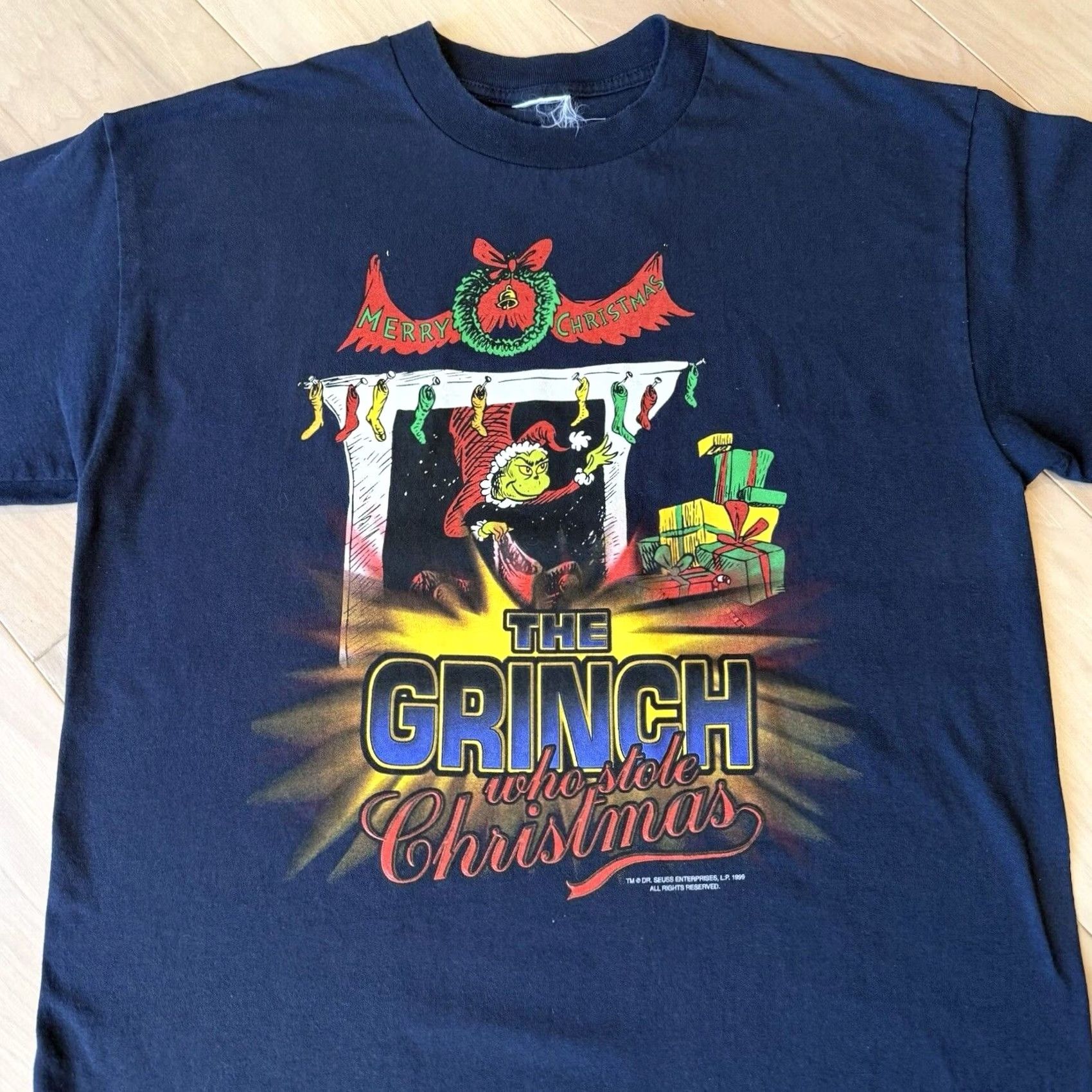Vintage VINTAGE The Grinch Who Stole Christmas Shirt XL Navy 90s Promo Art Mens Cotton Crew Neck Short Sleeve All Seasons Limited Edition Blue Size US XL / EU 56 / 4 - 3 Thumbnail
