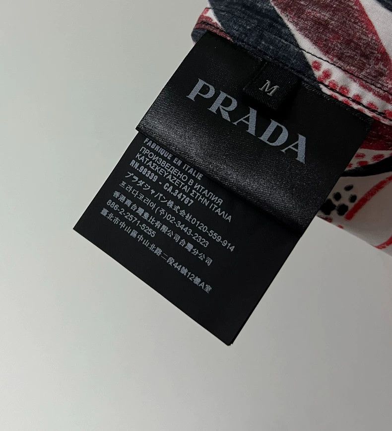 Prada Prada Short-sleeved T-shirt 2501-Nextarrow Size US M / EU 48-50 / 2 - 6 Thumbnail
