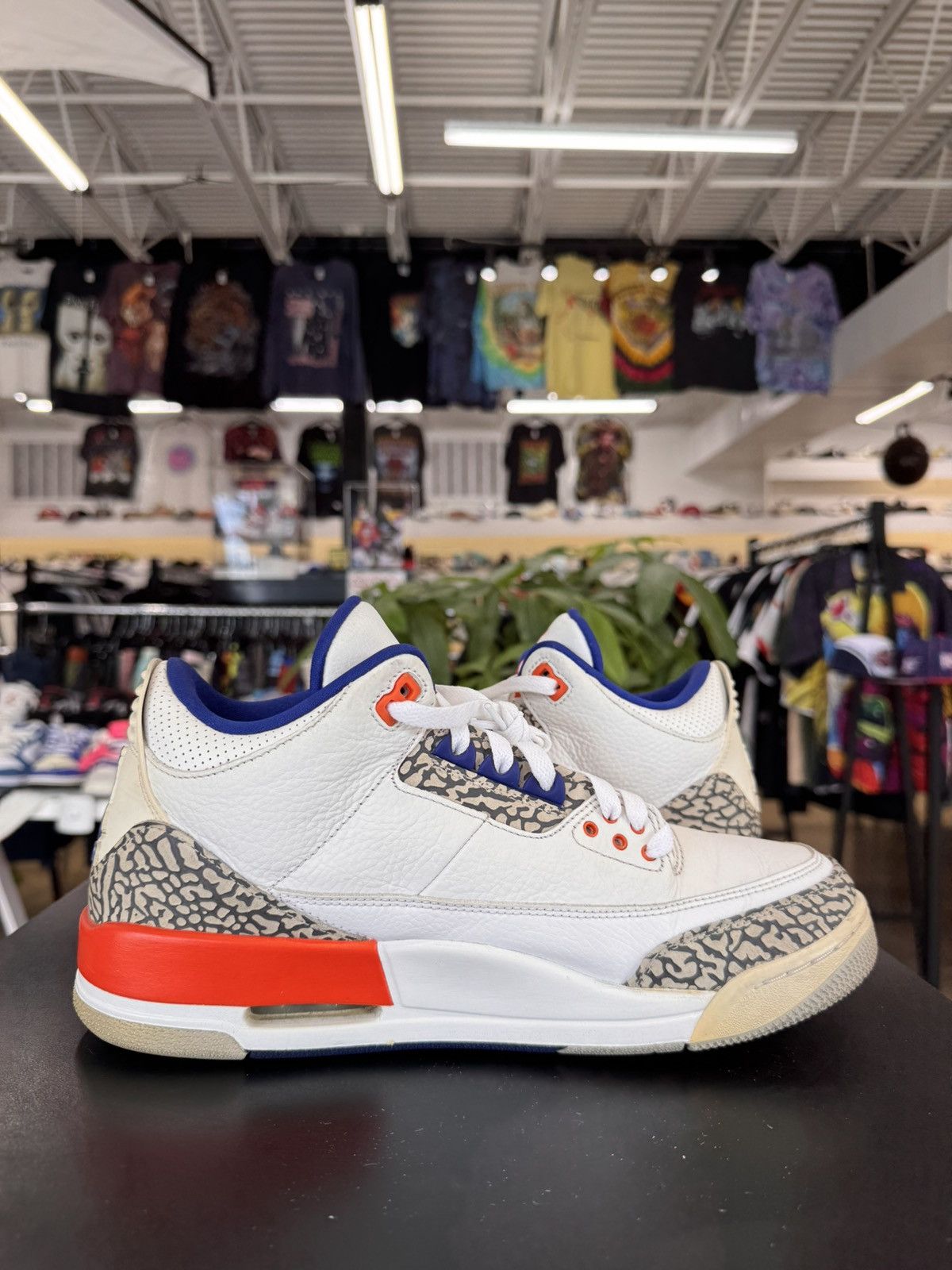 Jordan Brand Air Jordan 3 Knicks Size 10.5 (2019) Size US 10.5 / EU 43-44 - 3 Thumbnail