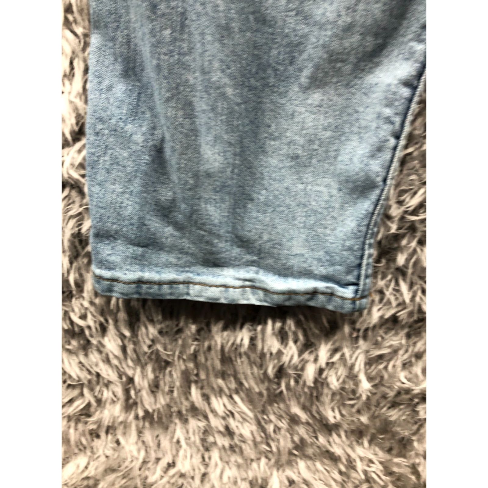 Vintage Sonoma Jeans Size 40x30 Mens Mid Rise Straight Blue Light Wash Denim 5-Pocket Regular belt loops Classic Modern 40 in Waist Boys? Wait. Size US 40 / EU 56 - 7 Thumbnail