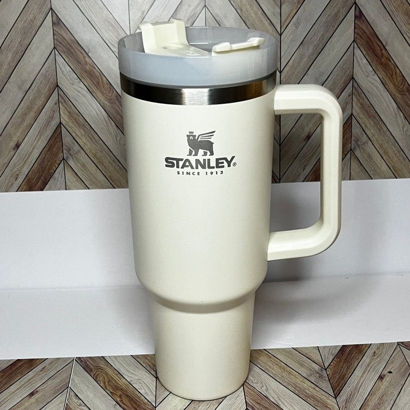 Other Stanley The Quencher H2.0 Travel Tumbler Cream 40 OZ Size ONE SIZE - 3 Thumbnail
