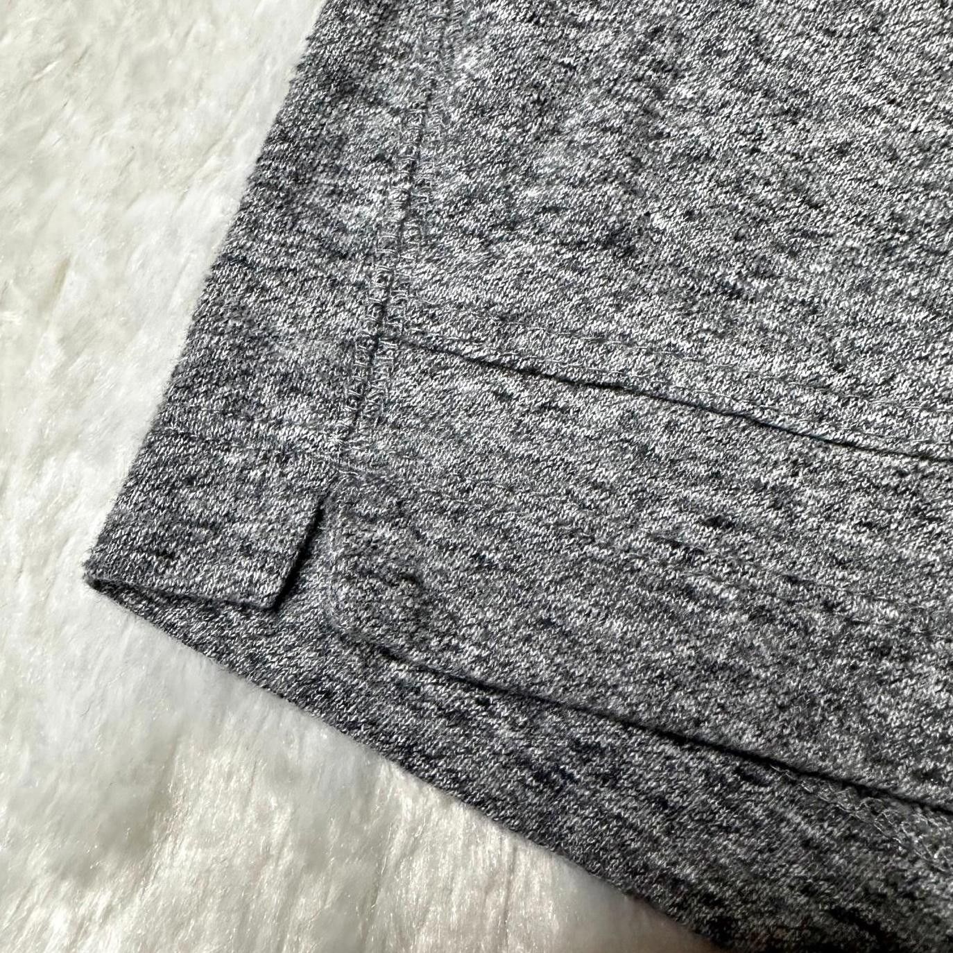 Nike Nike Sportswear Women's Gray Sweat Shorts XS Activewear Gym Size 26" / US 2 / IT 38 - 5 Thumbnail
