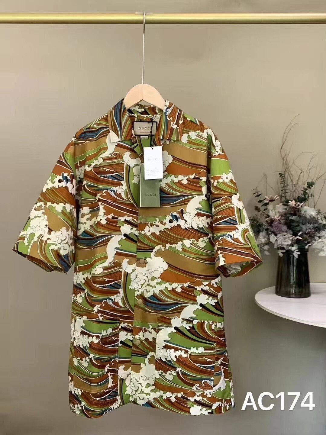 Gucci GUCCI Waves Print Fabric Shirt Size US M / EU 48-50 / 2 - 1 Thumbnail