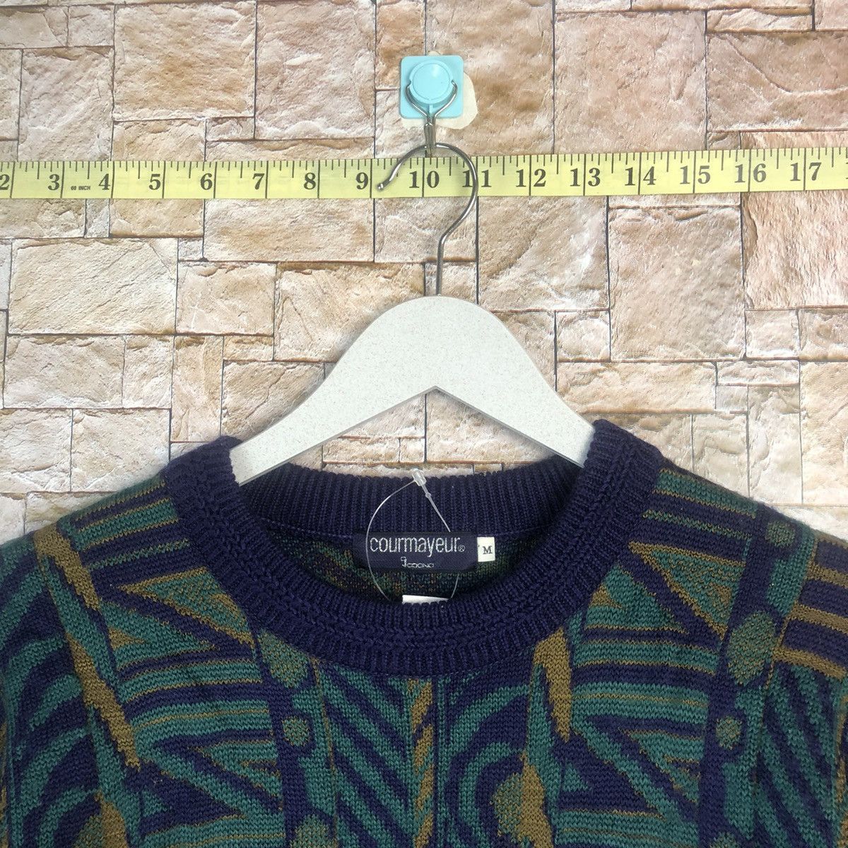 Vintage DL Courmayeur Navajo Japan Motive Knit Sweater #A26 Size M / US 6-8 / IT 42-44 - 4 Thumbnail