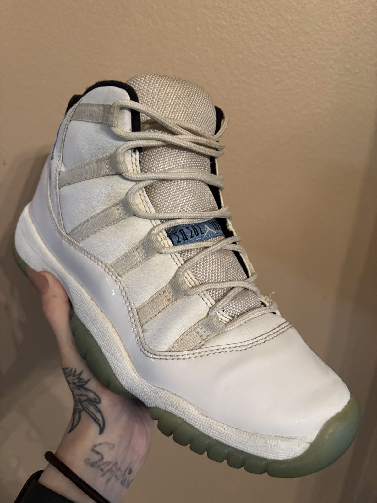 Jordan Brand Air Jordan 11 BG 'Legend Blue' Size US 6 / EU 39 - 2 Thumbnail