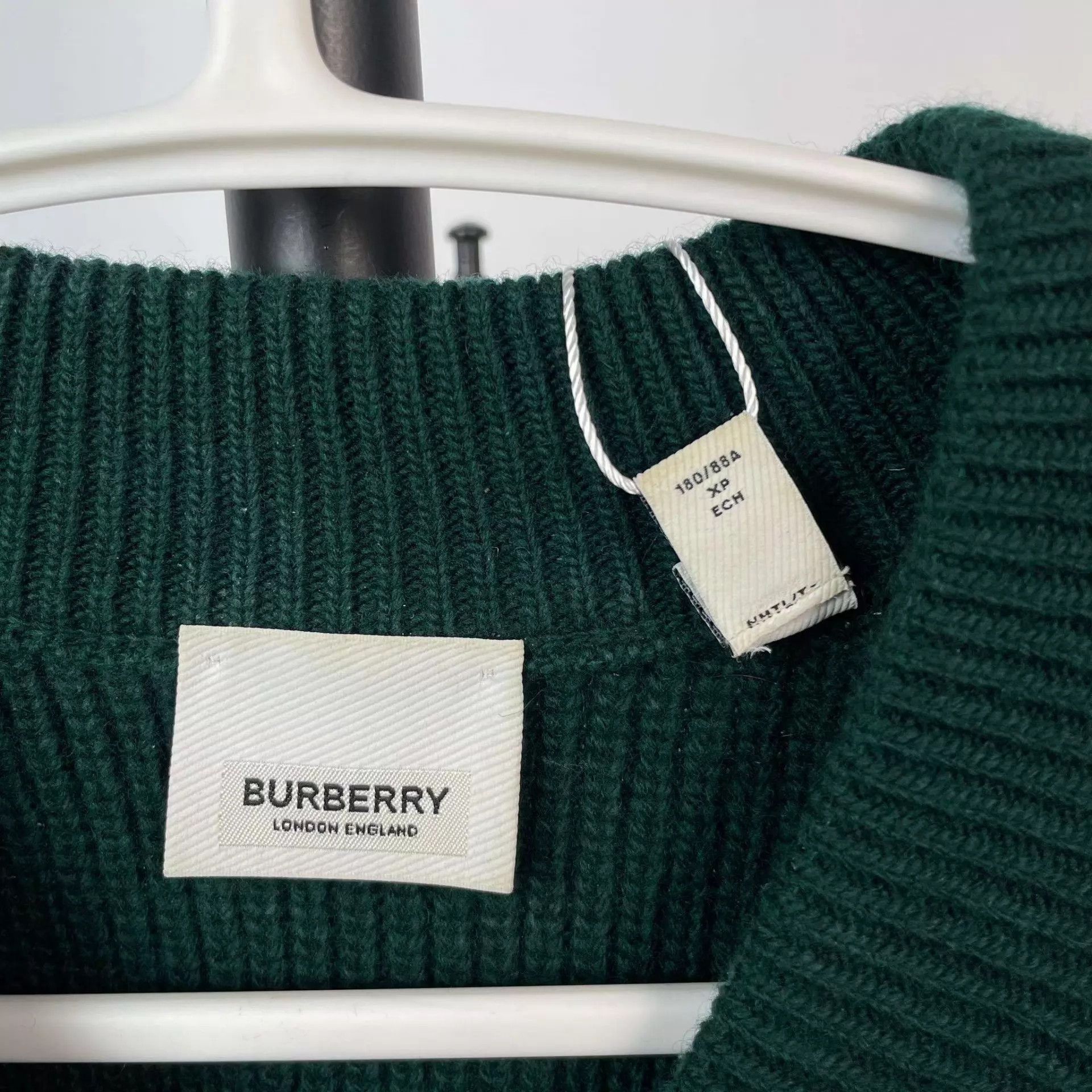 Burberry Burberry green XS sweater Size US XS / EU 42 / 0 - 6 Thumbnail