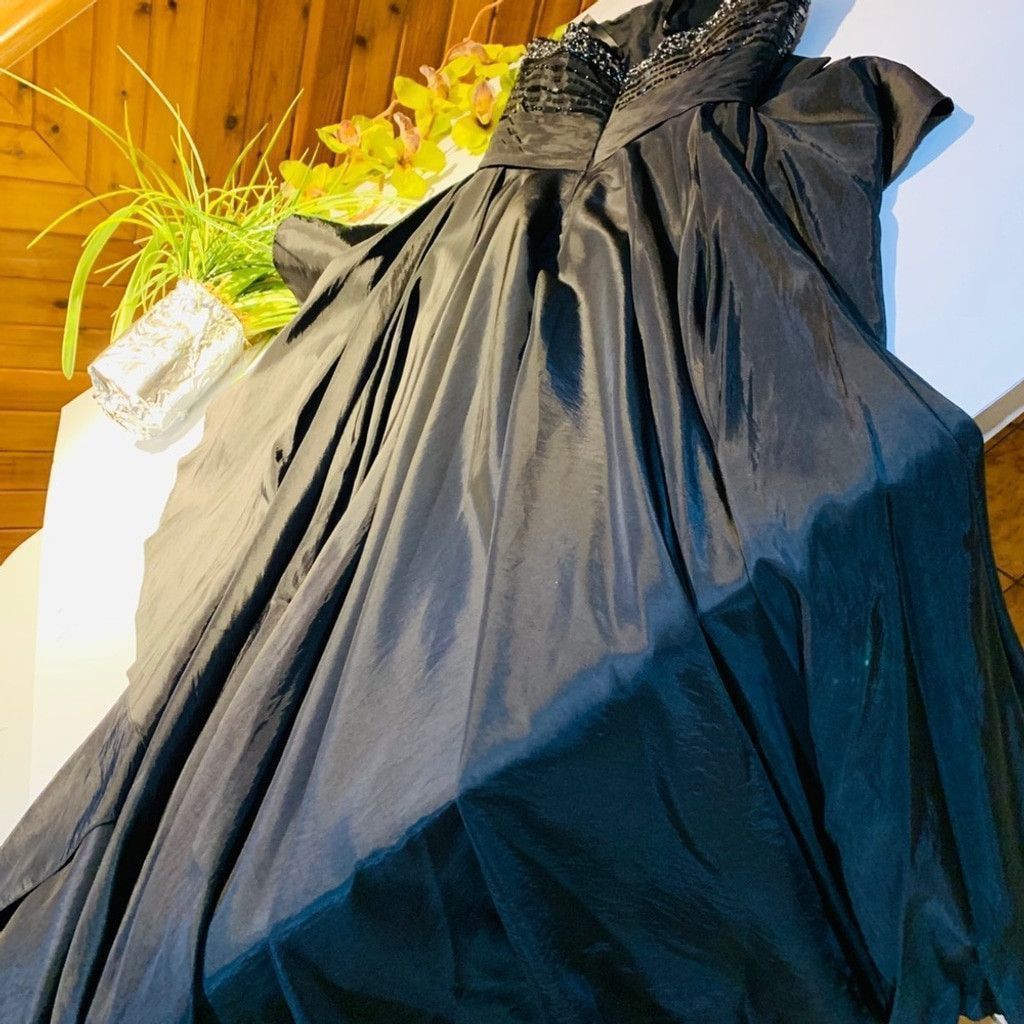 Other Tony Bowls bridesmaid black gorgeous dress size 4 Size S / US 4 / IT 40 - 8 Thumbnail