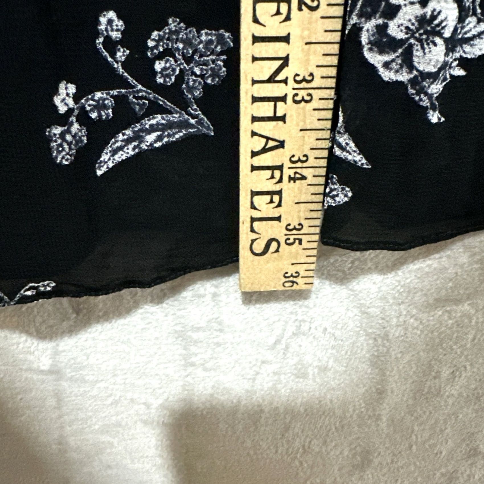 Free People VINTAGE? No. Free People Lydia Floral Chiffon Maxi Skirt Women's M Black White Viscose Size 32" / US 10 / IT 46 - 7 Thumbnail