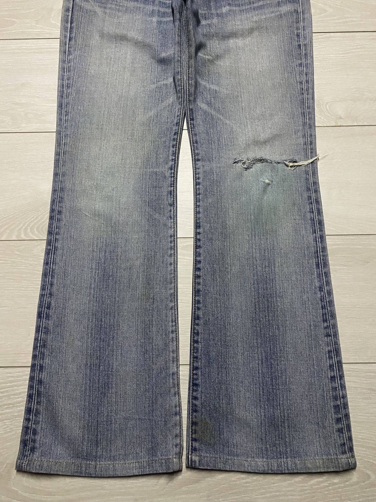 Edwin Excluxive Vintage Edwin Washed Distressed Flare Jeans Size US 33 - 5 Thumbnail