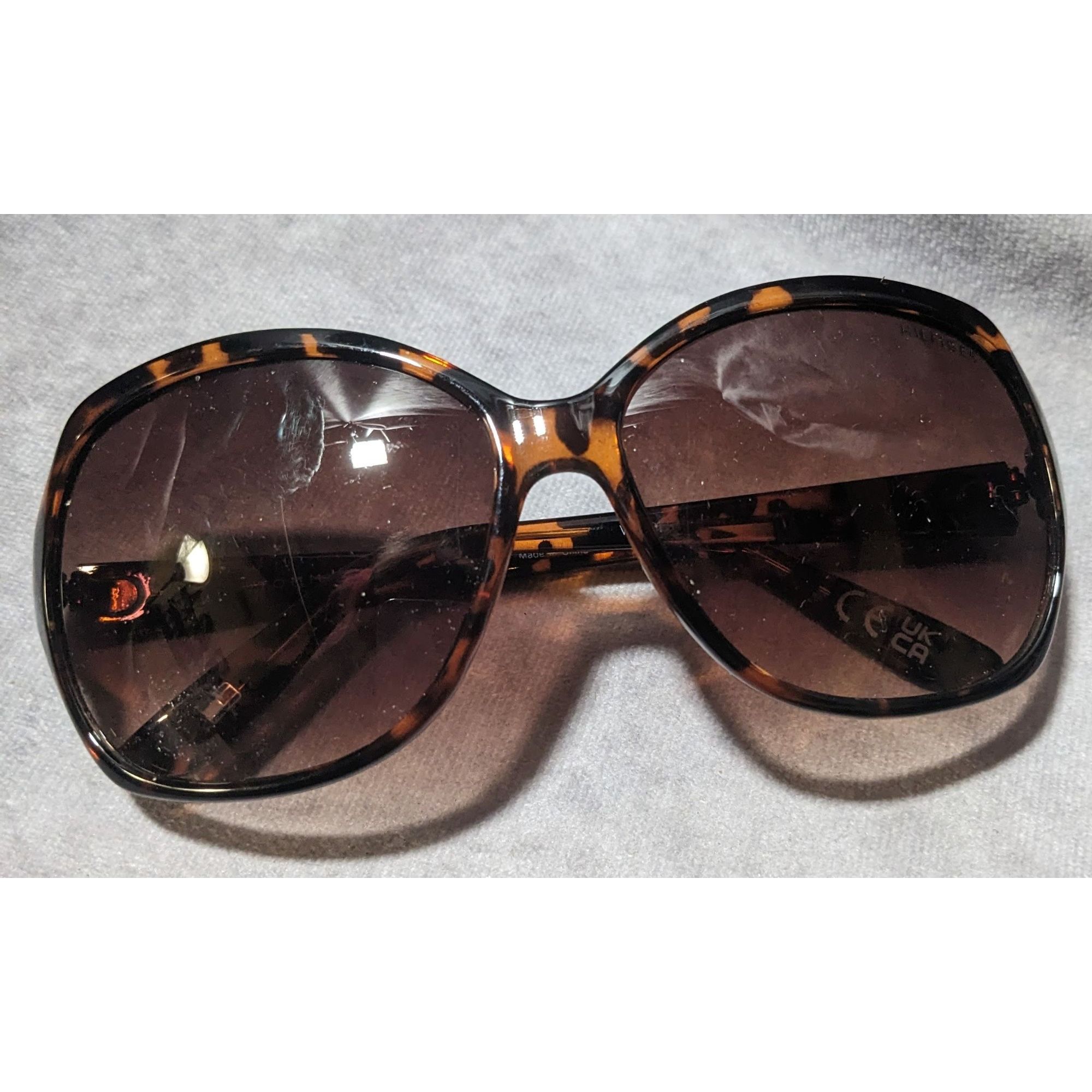 Tommy Hilfiger Tommy Hilfiger Retro Tortoise Sunglasses Size ONE SIZE - 4 Thumbnail