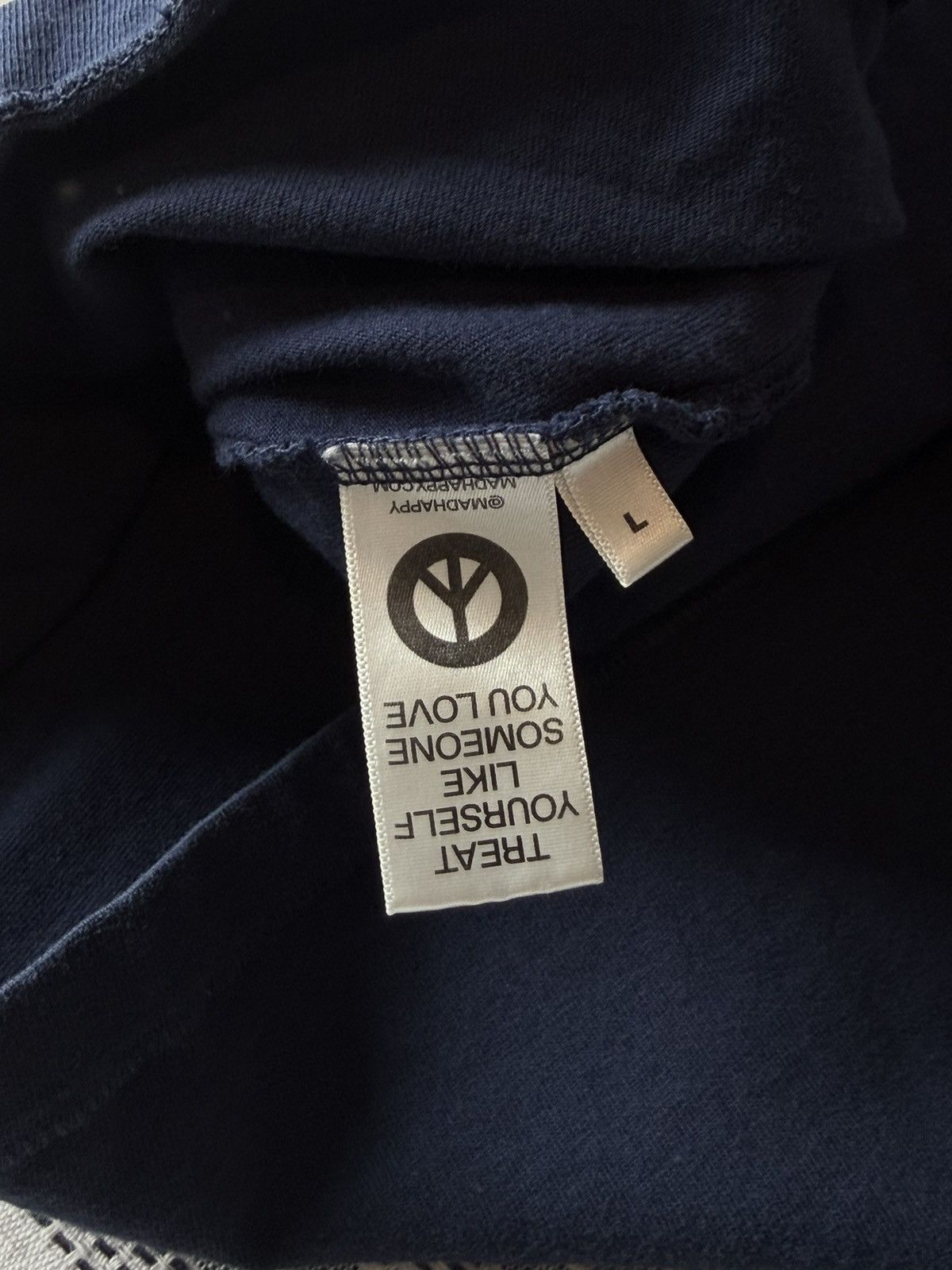 Madhappy Aspen Apres Snowflake tee Size US L / EU 52-54 / 3 - 5 Thumbnail