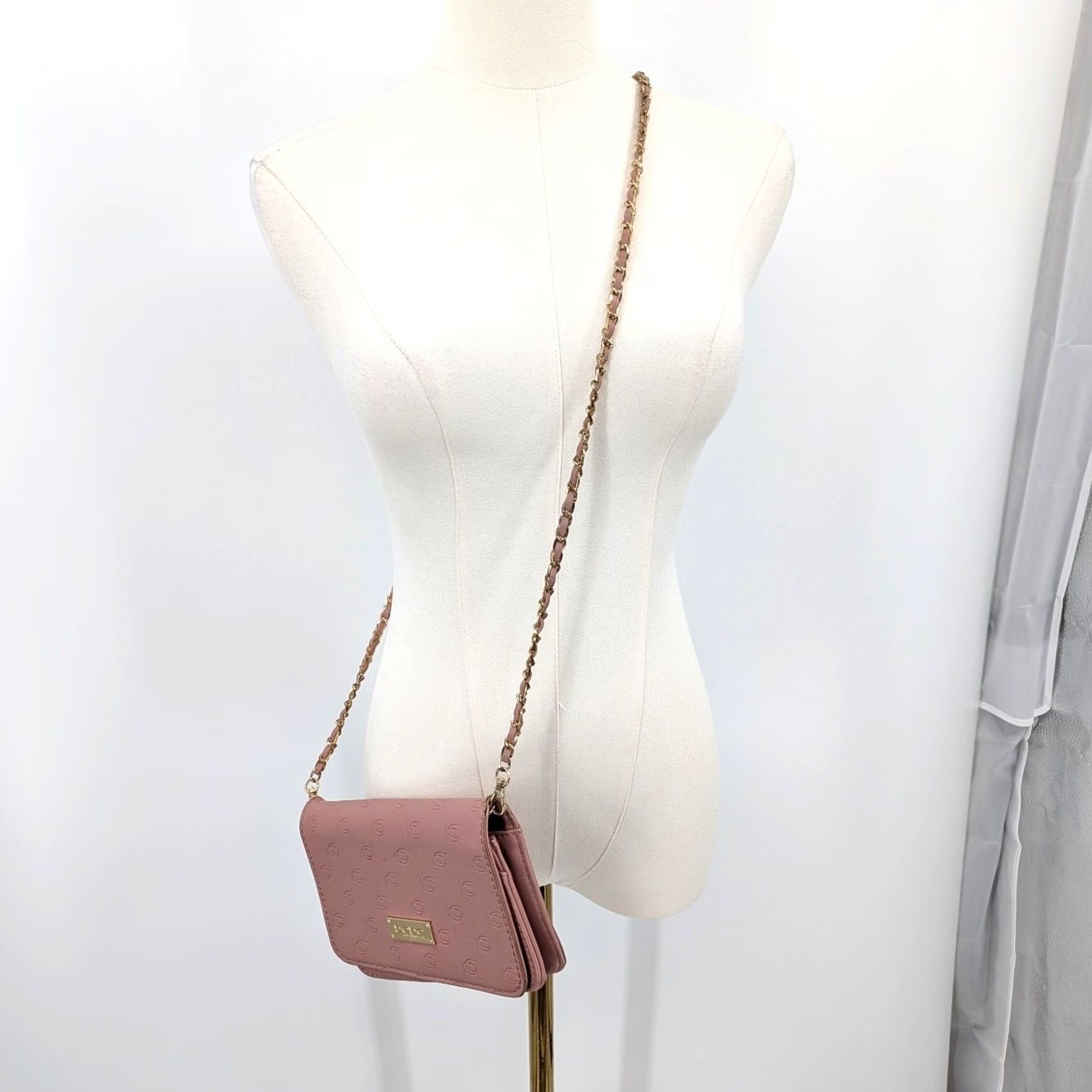 Bebe VINTAGE Bebe Crossbody Wallet Bag Blush Pink Embossed Logo Size ONE SIZE - 2 Thumbnail