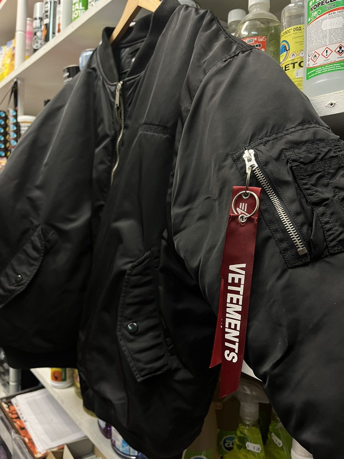Alpha Industries × Vetements Two face VETEMENTS Alpha industries Size US S / EU 44-46 / 1 - 2 Thumbnail