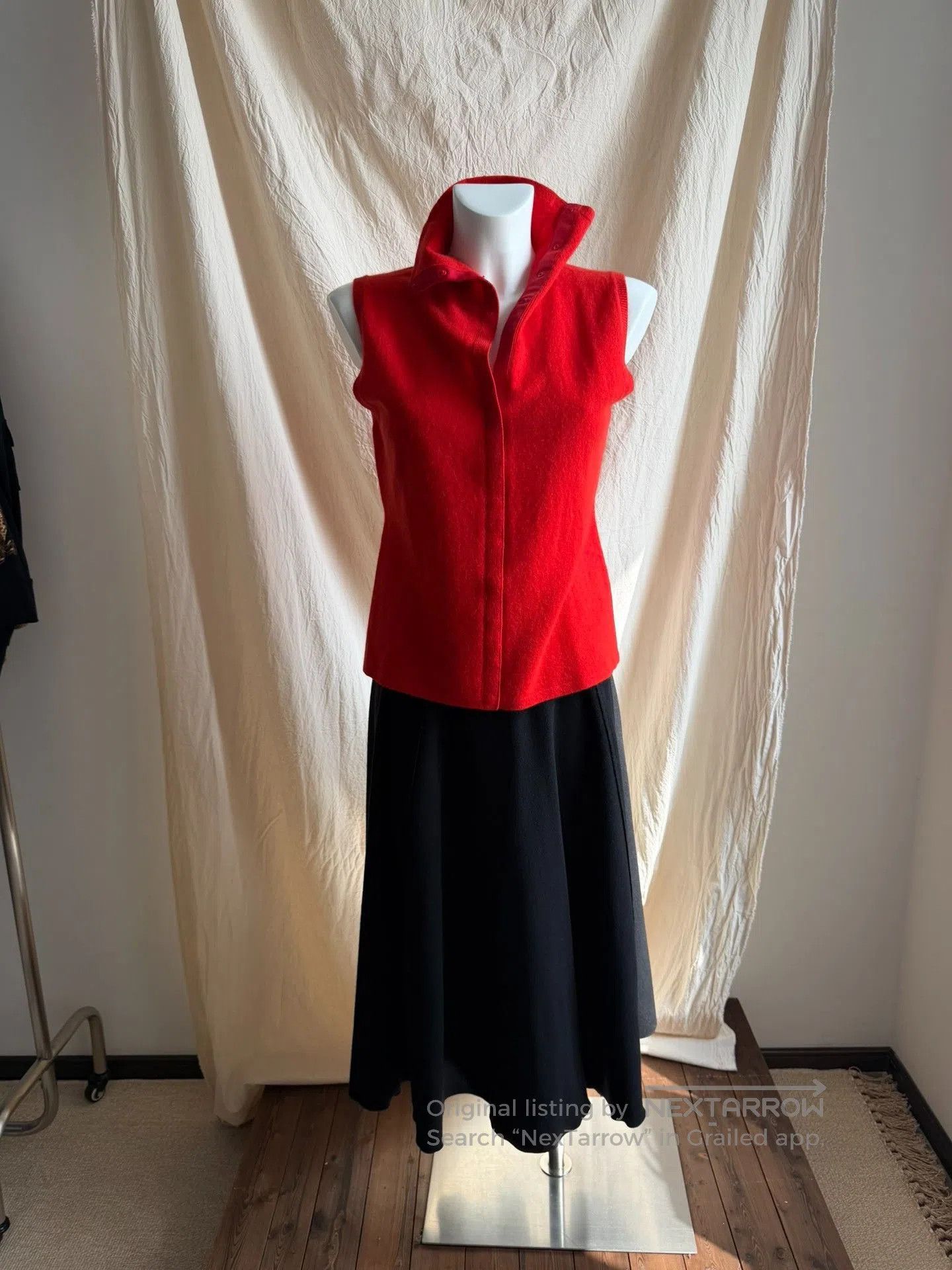 Hiroko Koshino Homme HIROKOBIS Red Wool Knit Turtleneck Vest. Size M / US 6-8 / IT 42-44 - 2 Thumbnail