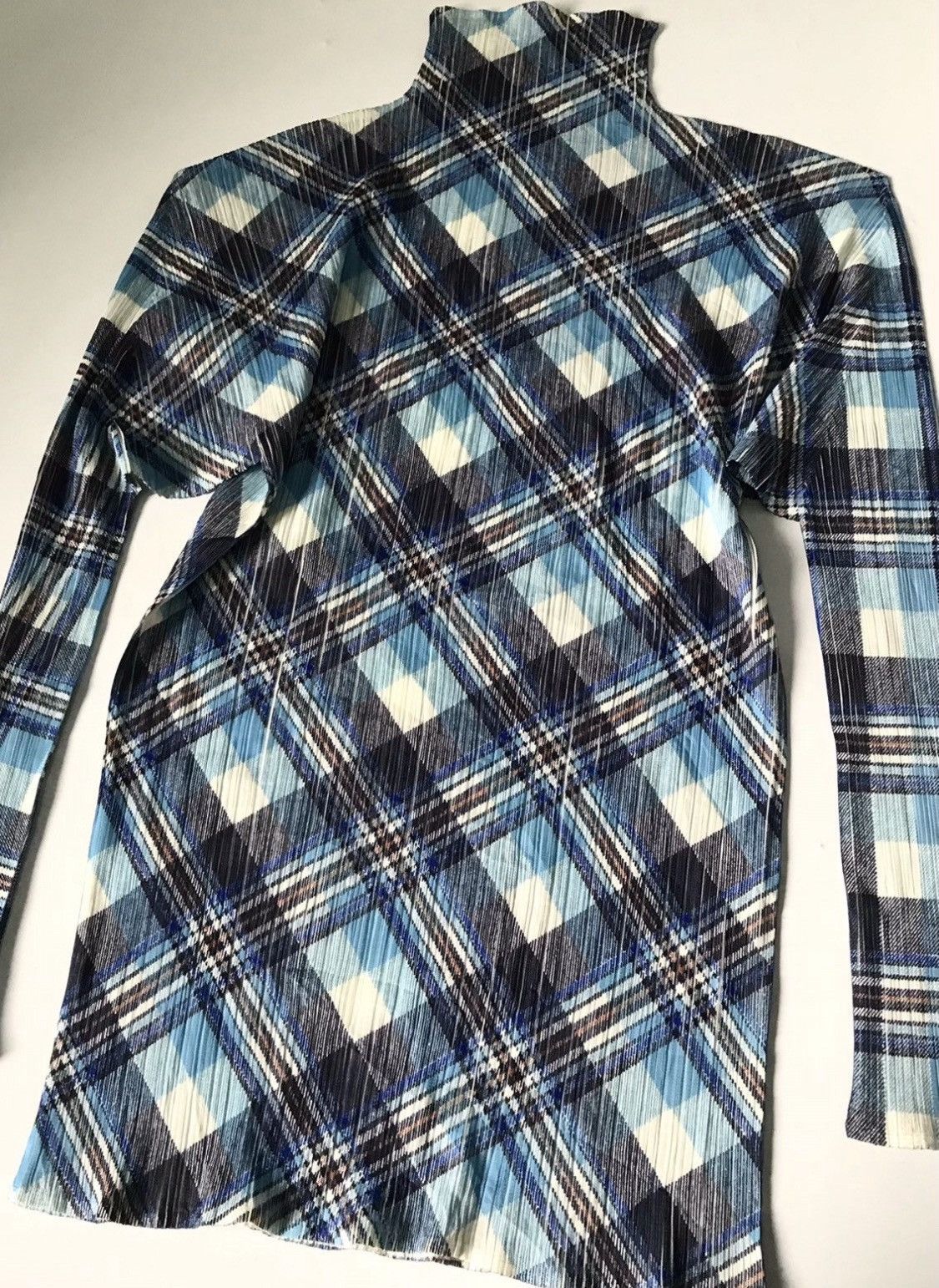 Pleats Please Issey Miyake TAX FREE 🇺🇸 issey miyake pleats please abstract mockneck Size S / US 4 / IT 40 - 3 Thumbnail