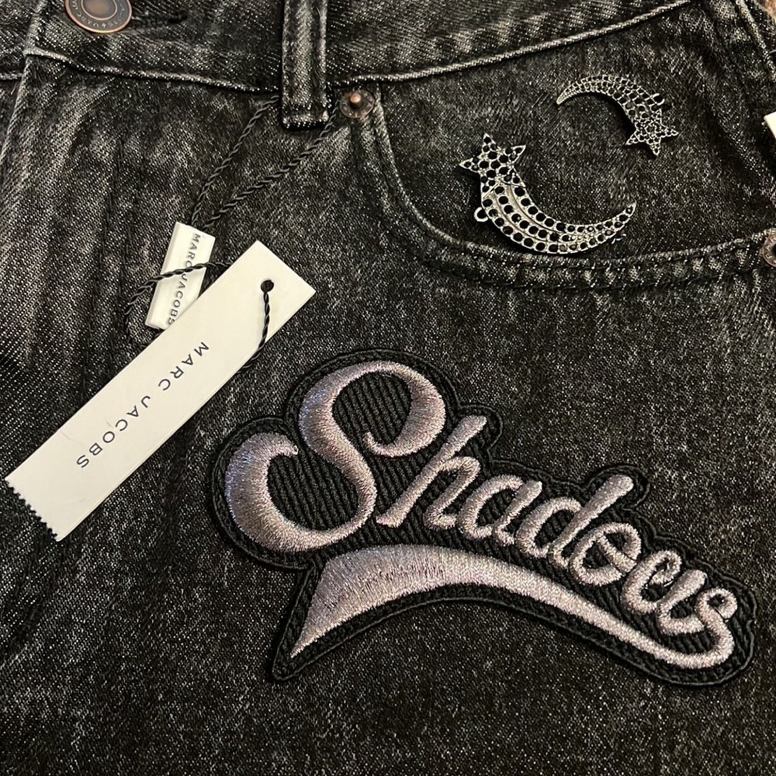 Marc Jacobs Marc Jacobs x Disney Embellished Denim Skirt Size 30 Size 30" / US 8 / IT 44 - 11 Thumbnail