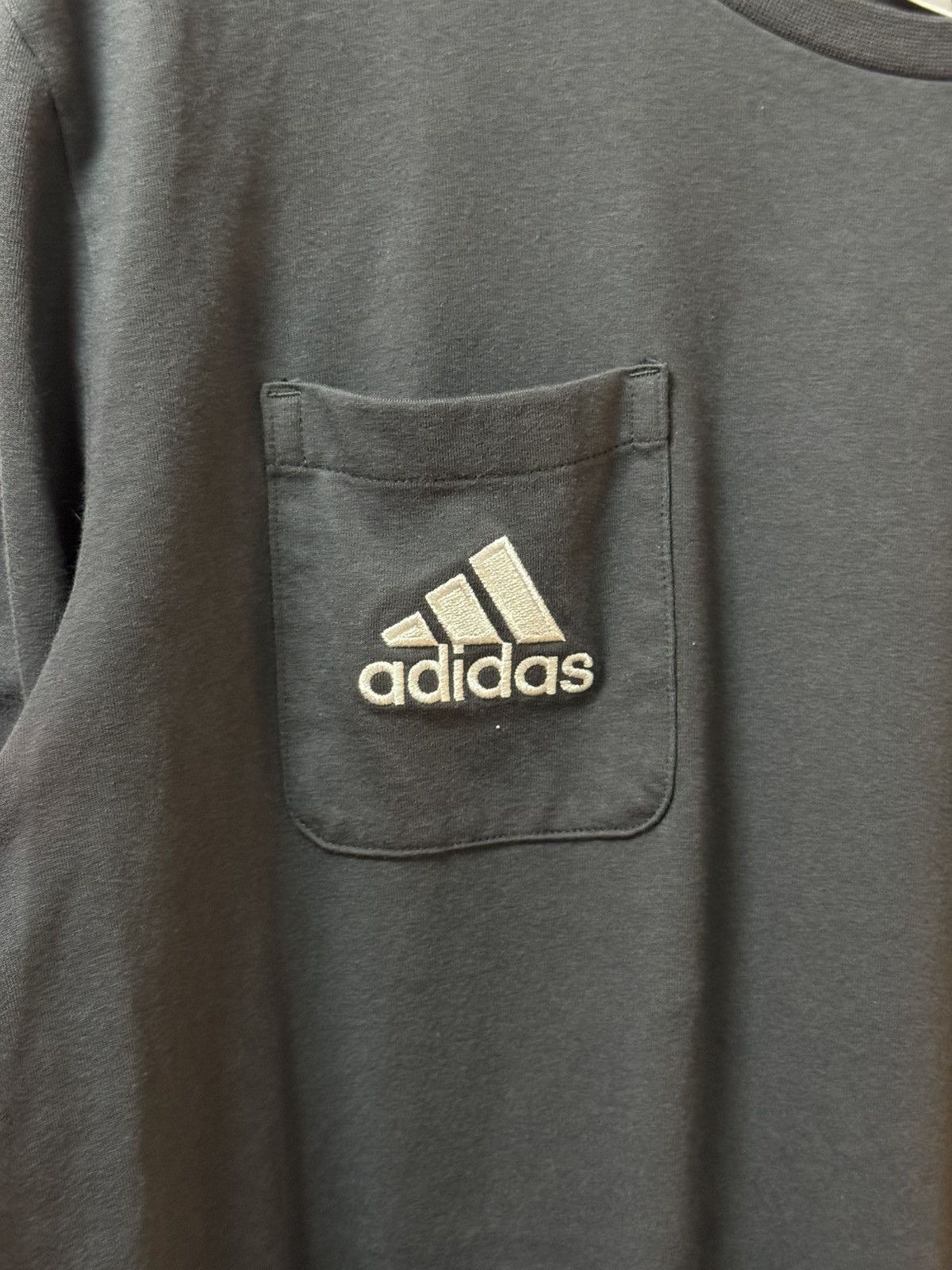 Adidas Manchester United 2017-18 Adidas Pre-Match T-shirt Size US XL / EU 56 / 4 - 3 Thumbnail