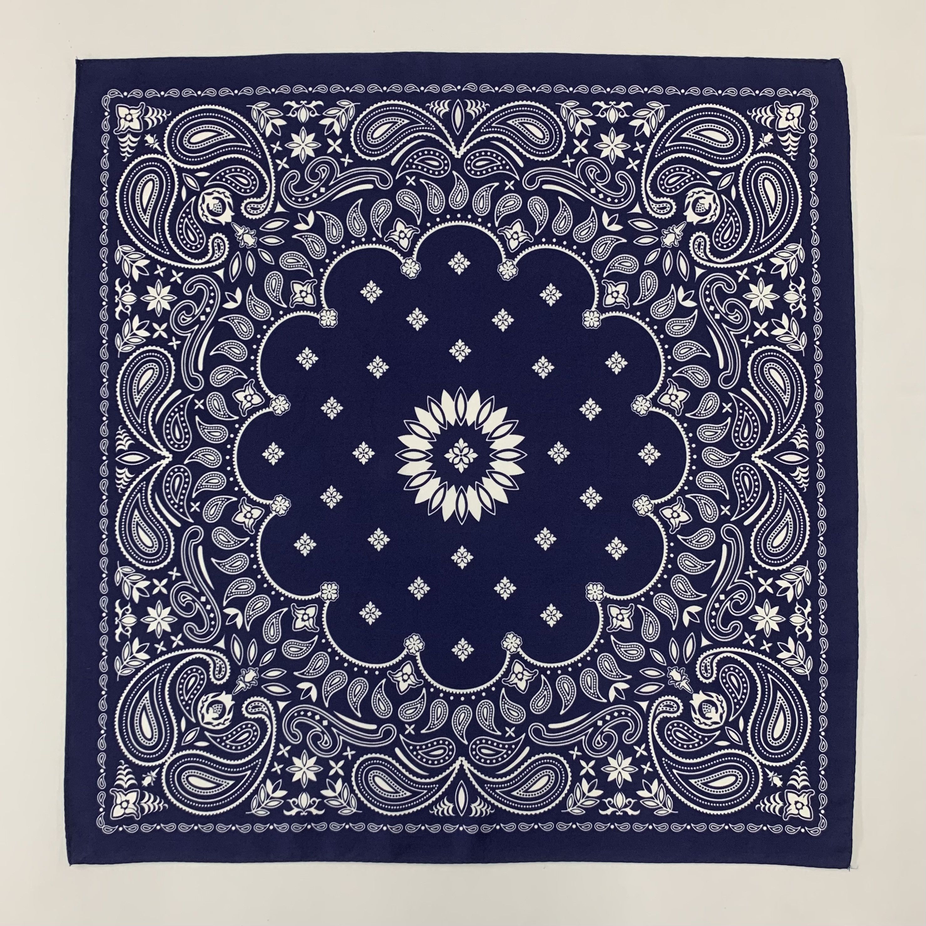 Vintage Blue Paisley Scarf Bandana Handkerchief TC1425 Size ONE SIZE - 2 Thumbnail