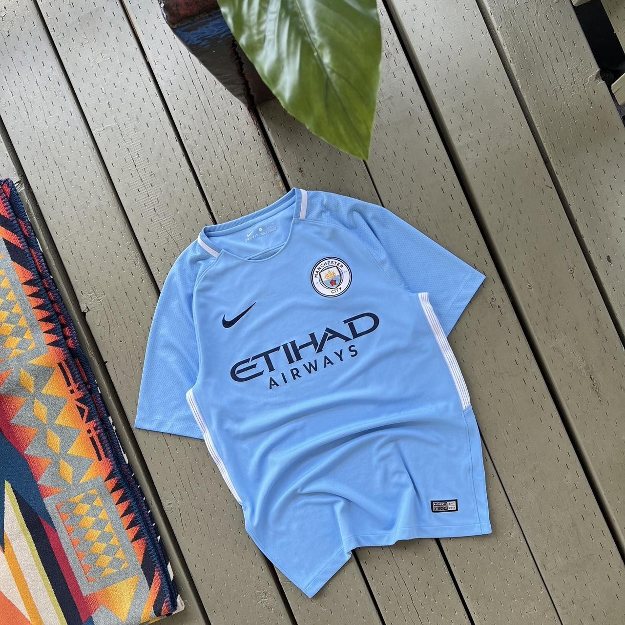 Nike Nike Manchester City soccer jersey Size US S / EU 44-46 / 1 - 1 Thumbnail