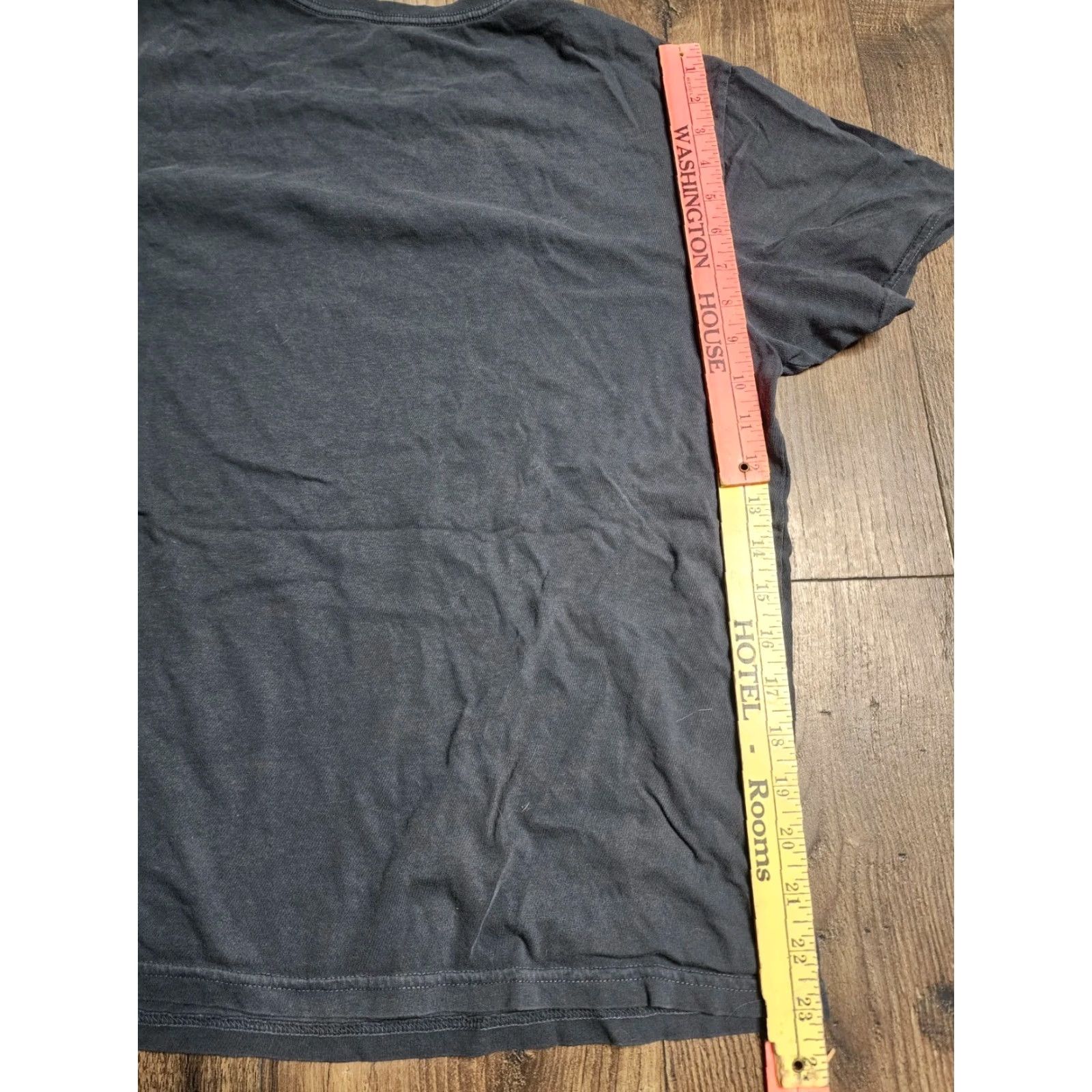 Lucky Brand VINTAGE Lucky Brand Gray Budweiser Clydesdale Horse T-Shirt Womens Large Distressed King of Beers Size L / US 10 / IT 46 - 2 Thumbnail