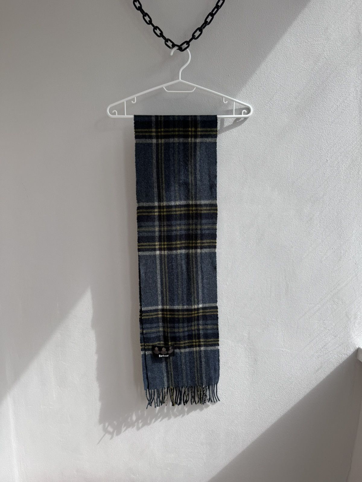 Barbour Barbour Classic 100% Lambswool Tartan Plaid Scarf Green Blue Size ONE SIZE - 2 Thumbnail
