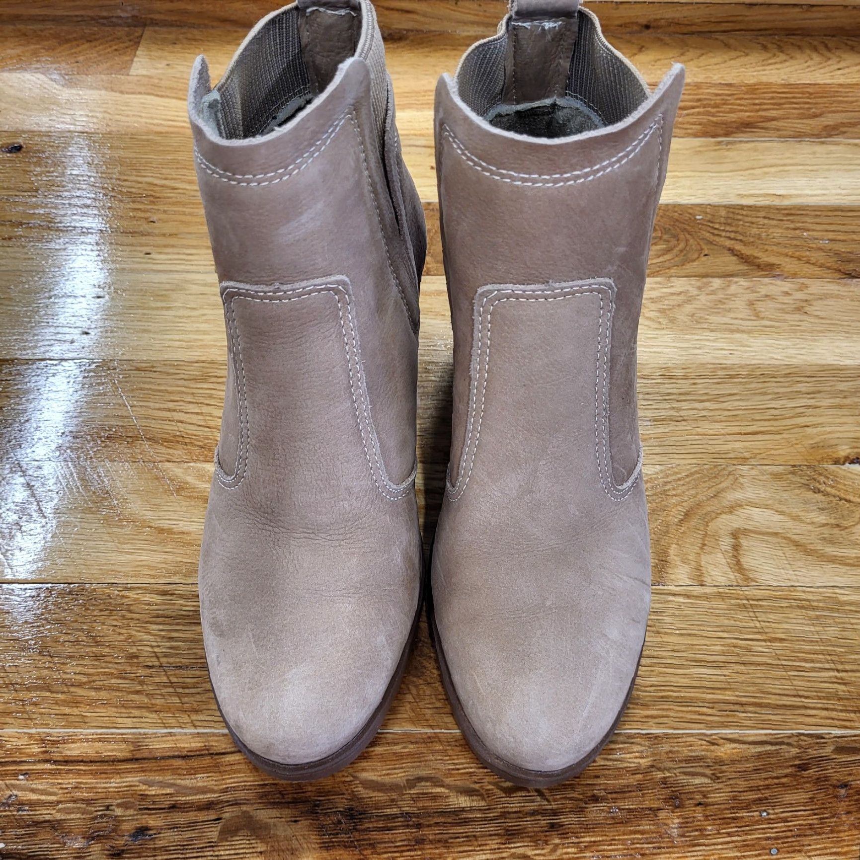 Vintage Pegada Lane Ankle Boots Women's Size 5.5 Mid Heel Leather Made In Brazil EUR 36 Boots Taupe Women Size US 6 / IT 36 - 3 Thumbnail