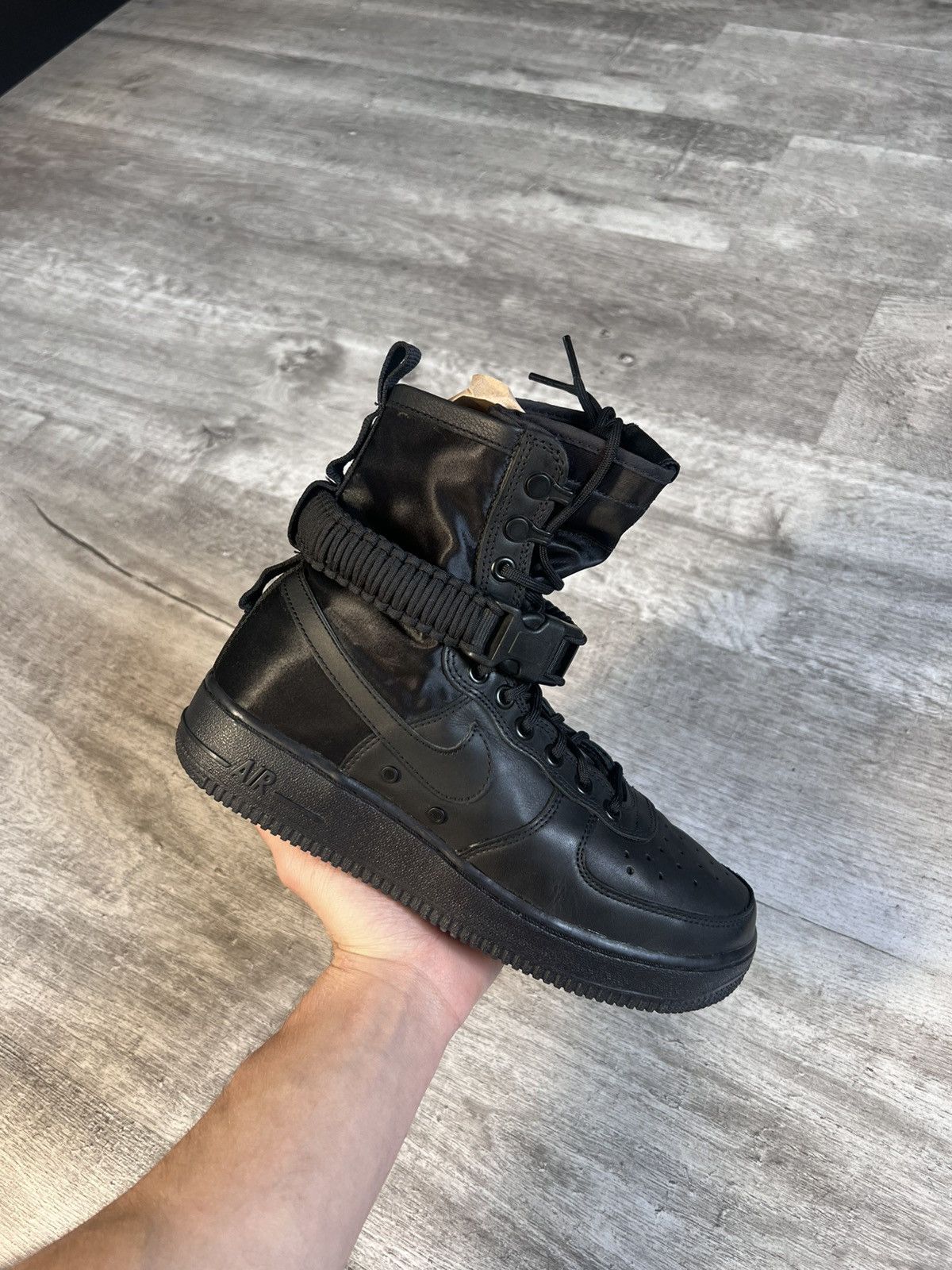 Nike Nike SF Air Force 1 High Triple Black Size US 7 / EU 40 - 10 Thumbnail