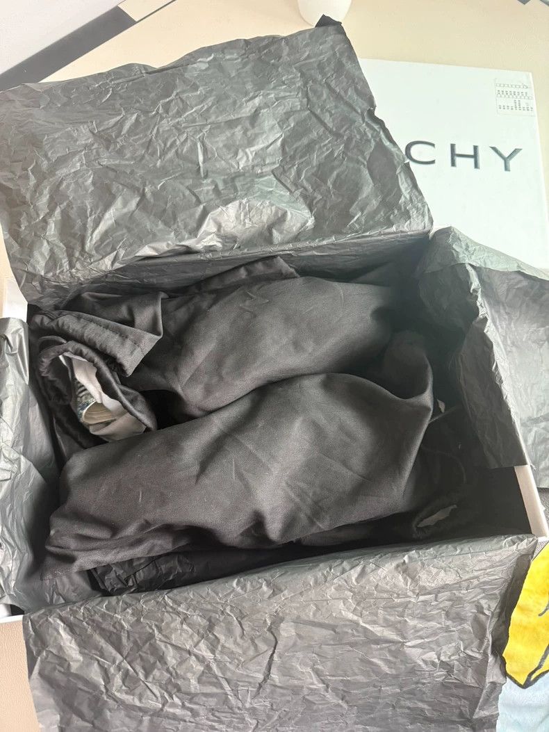 Givenchy Givenchy Men's Shoes, Size 39, Brand New Denim and Leather Size US 6 / EU 39 - 8 Thumbnail