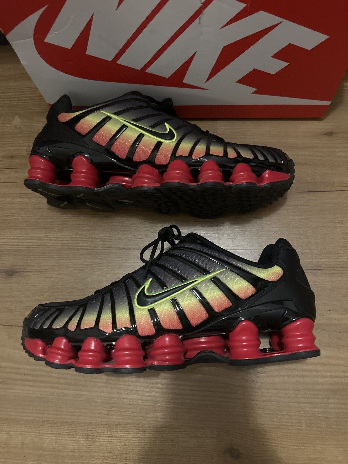Nike Nike Shox TL Sunrise Size US 9.5 / EU 42-43 - 8 Thumbnail