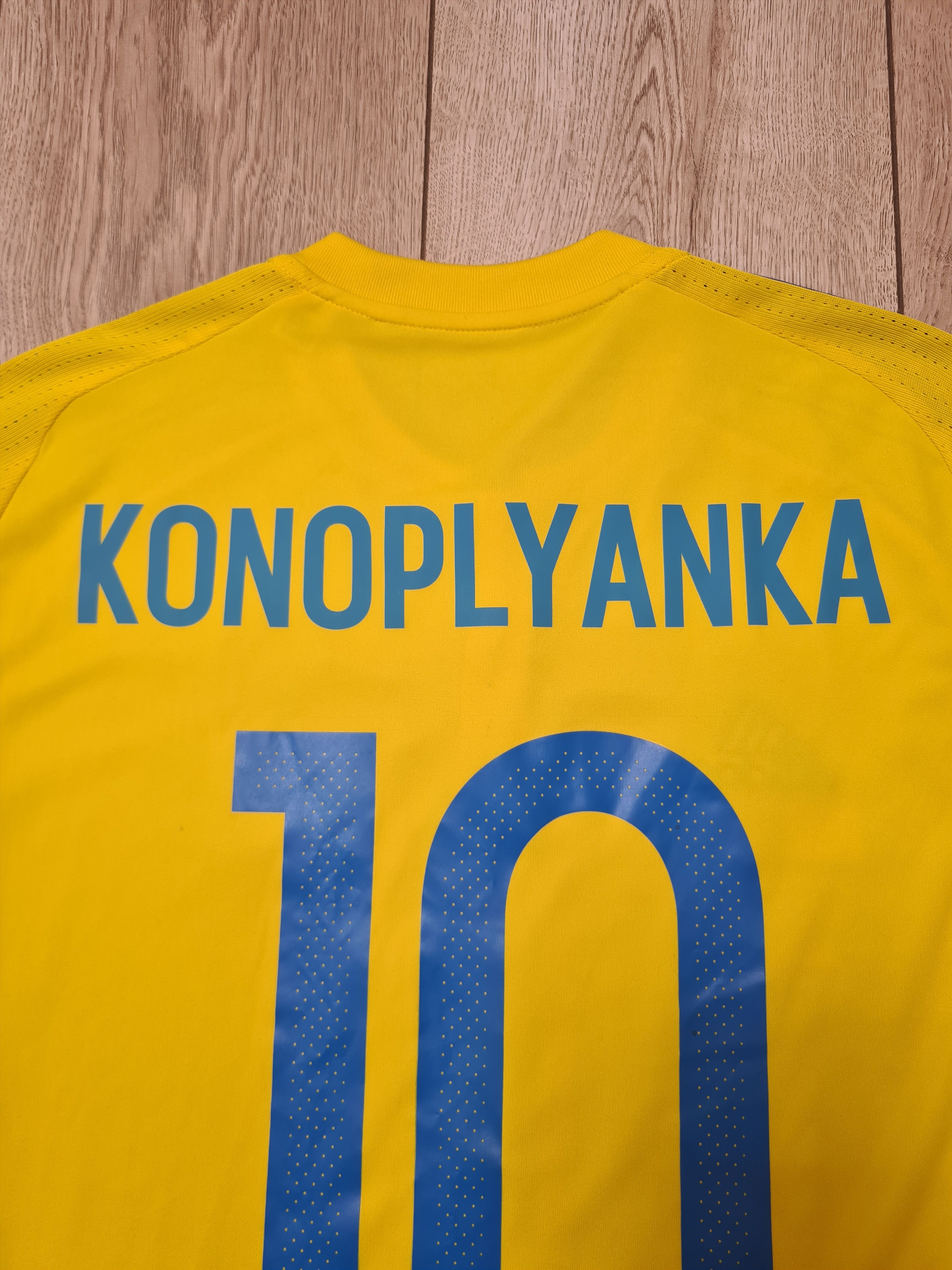 Adidas UKRAINE 2016 2017 MATCH WORN KONOPLYANKA 10 SOCCER JERSEY Size US M / EU 48-50 / 2 - 8 Thumbnail