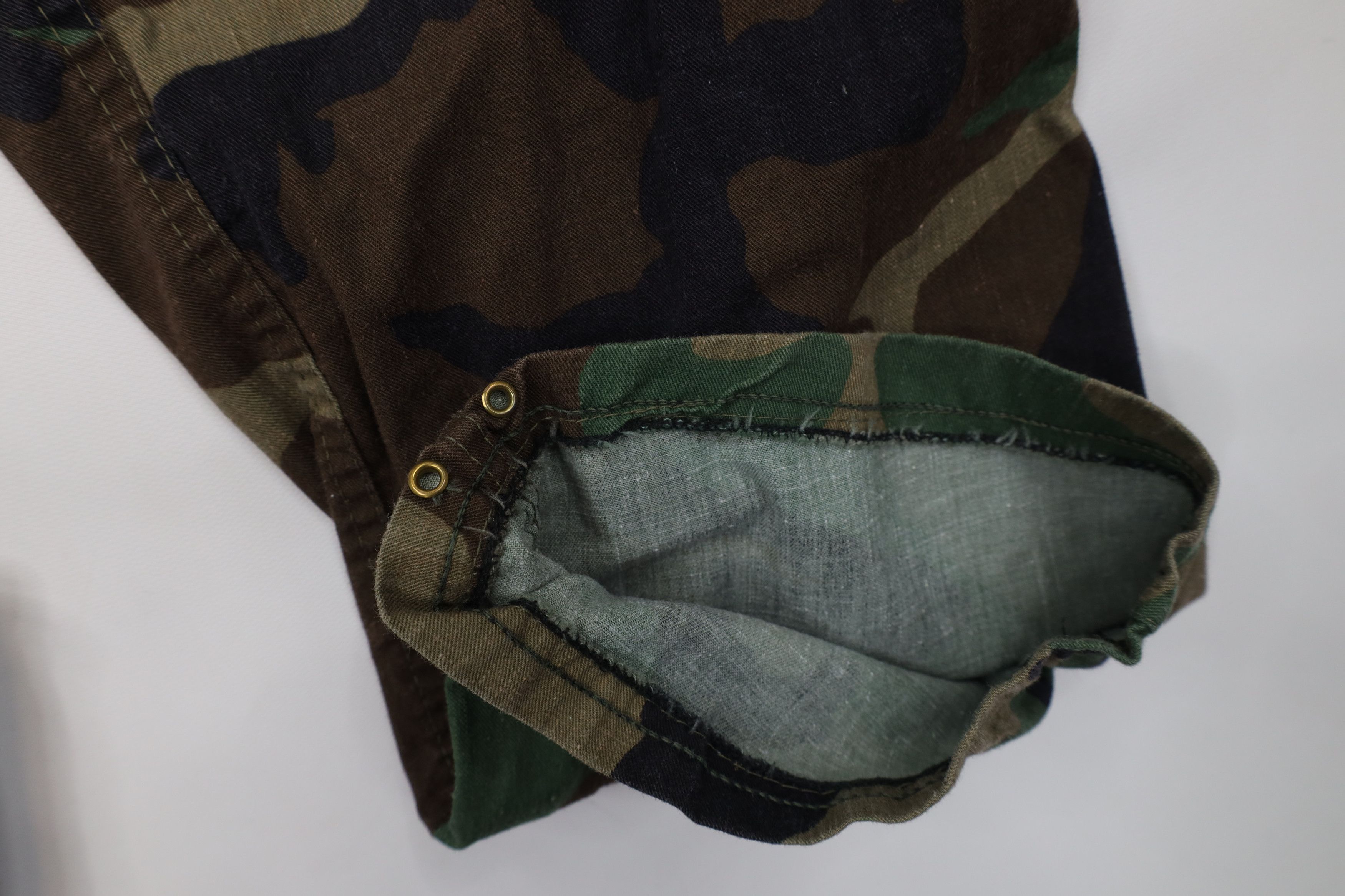 Vintage Vintage 80s 90s Streetwear Wide Leg Camouflage Cargo Pants Size US 36 / EU 52 - 6 Thumbnail
