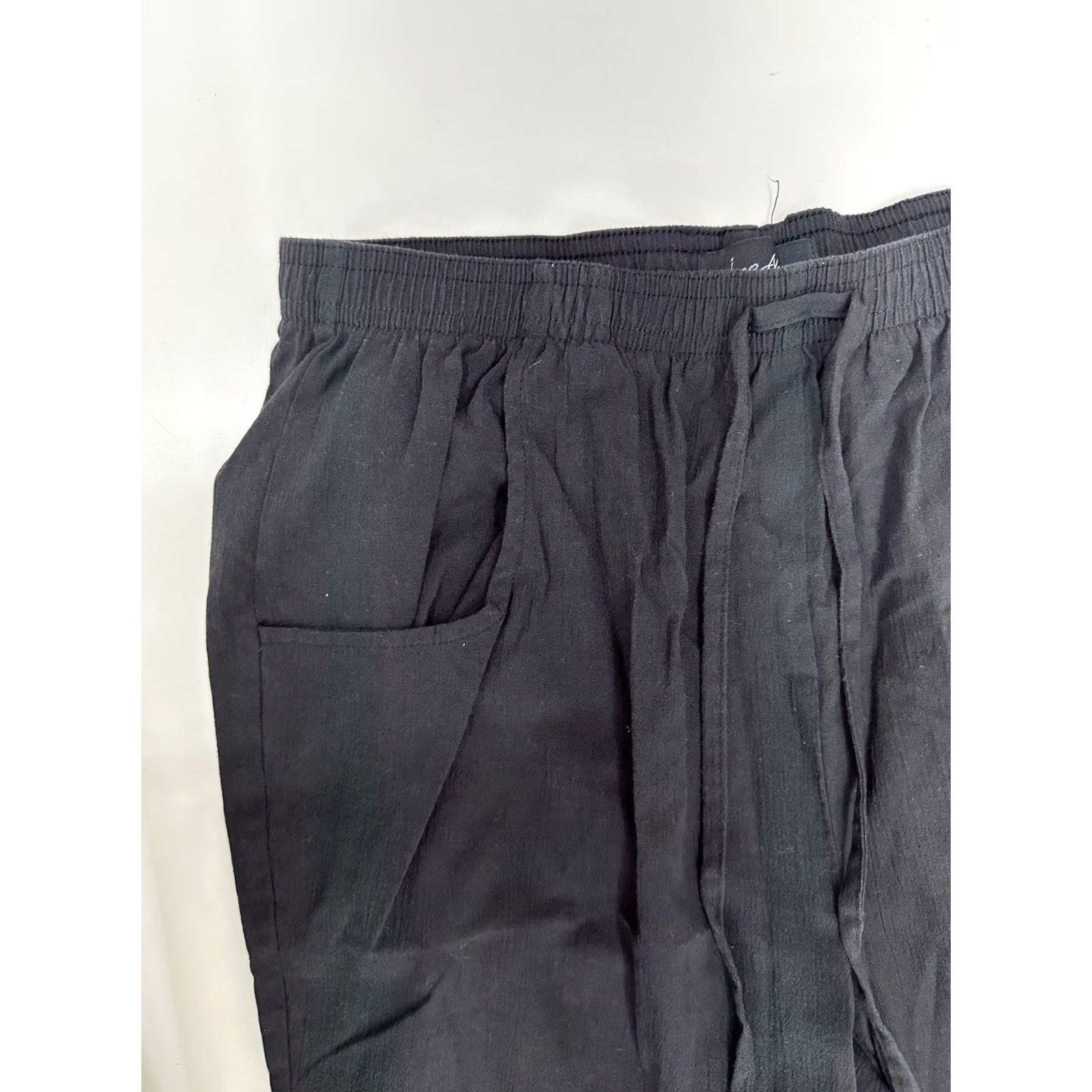 Vintage Jeno Neuman Capris Size Medium Black Womens Size ONE SIZE - 3 Thumbnail