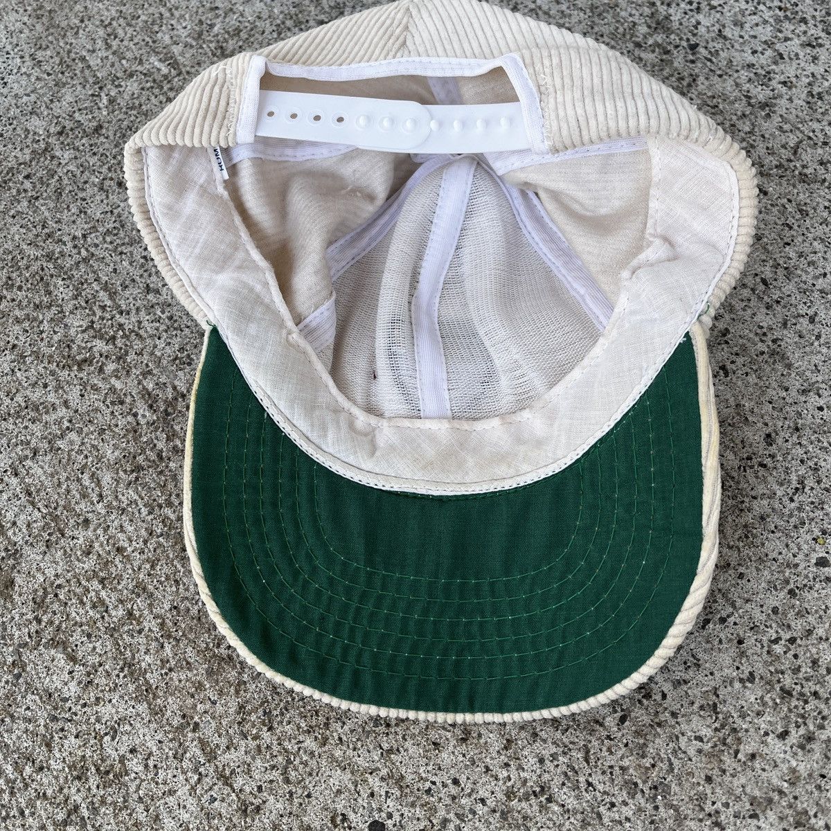 Vintage Vintage Harvard University Snapback Hat Very Worn 350 Size ONE SIZE - 3 Thumbnail