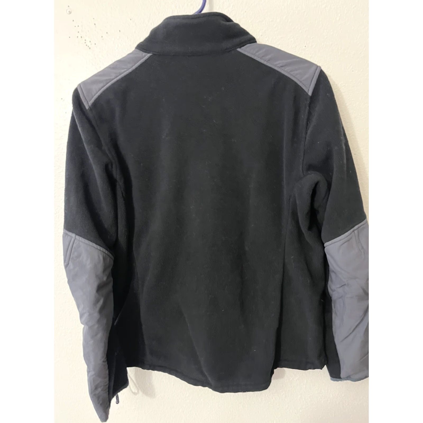 Vintage L.L. Bean Jacket Women’s Small Black Gray Polartec Full Zip Fleece Outdoors Size S / US 4 / IT 40 - 4 Thumbnail