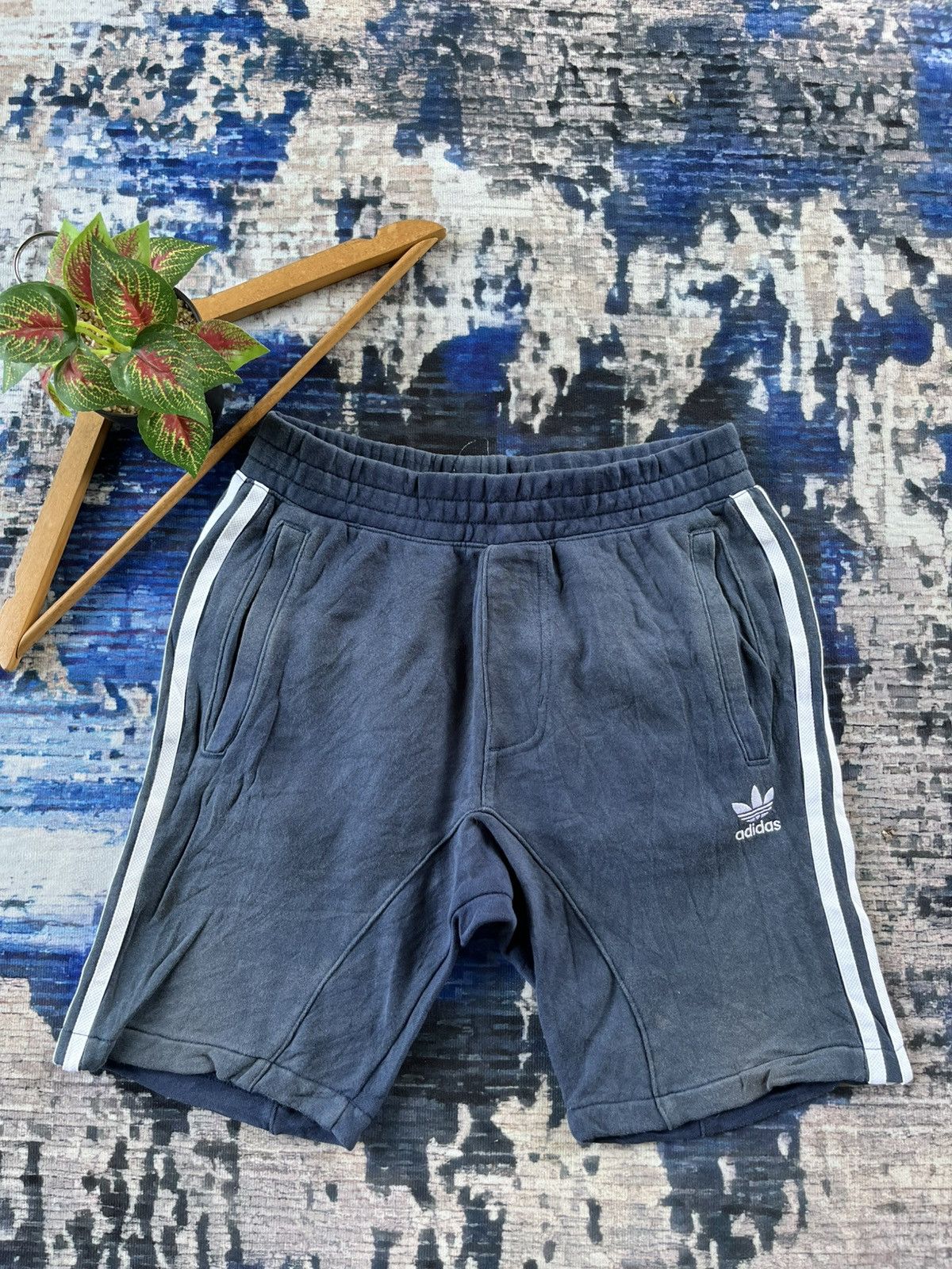 Adidas × Sports Specialties 🔥Adidas Multipocket Shorts Pants Size US 28 / EU 44 - 1 Thumbnail