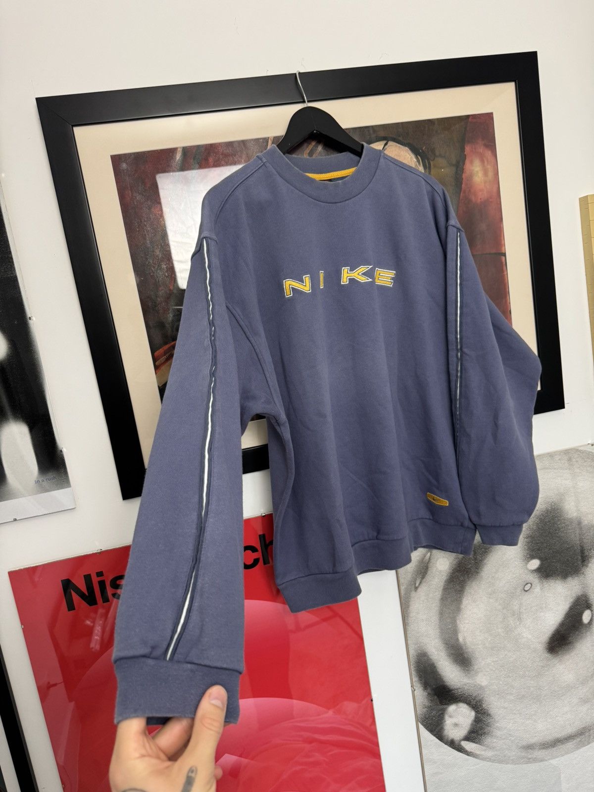 Nike Nike 90s Vintage Spellout Logo Crewneck Center Swoosh Rare Size US L / EU 52-54 / 3 - 2 Thumbnail