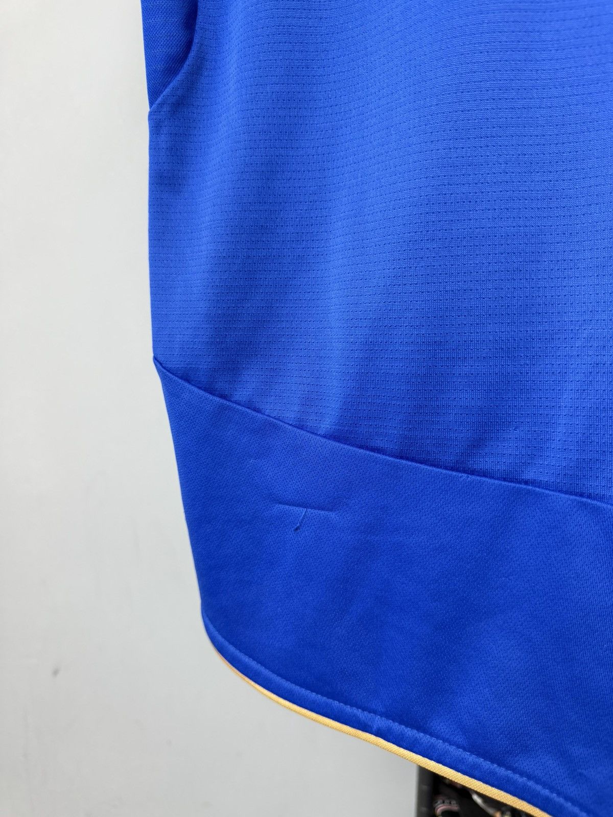 Umbro Vintage Umbro Chelsea Soccer Jersey T Shirt Size US S / EU 44-46 / 1 - 9 Thumbnail