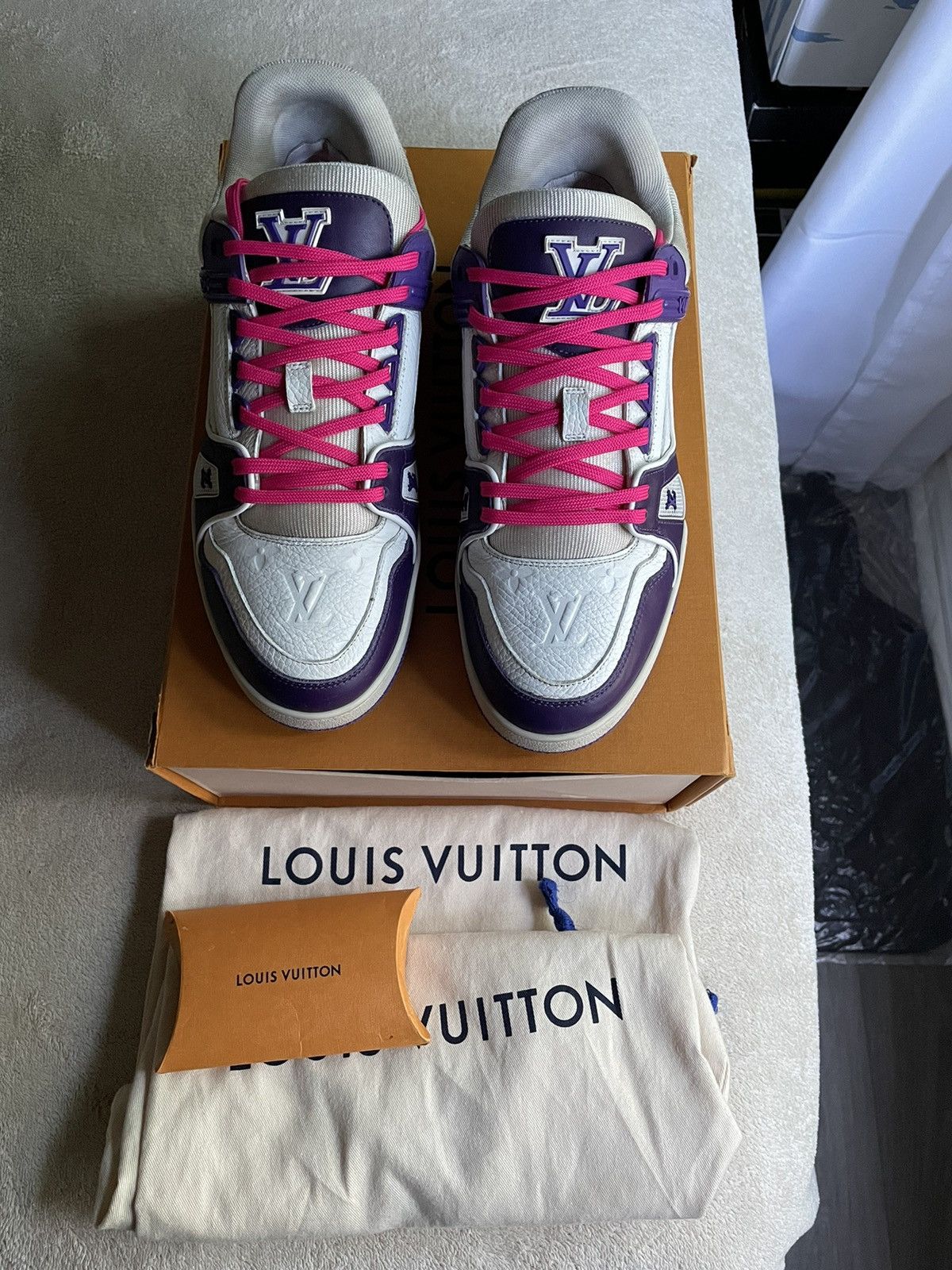 Louis Vuitton Louis Vuitton White Purple Rose Trainer Sneaker Size US 8.5 / EU 41-42 - 2 Thumbnail