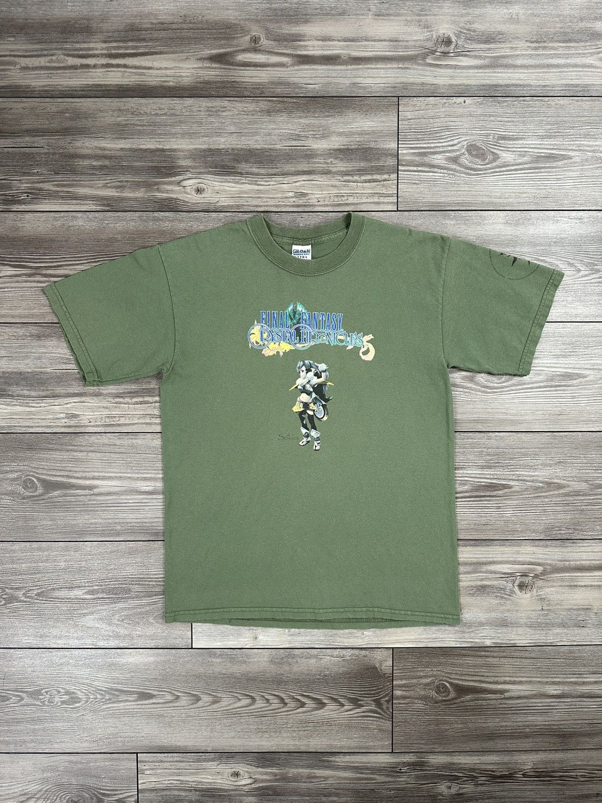 Nintendo Rare Y2K Final Fantasy Crystal Chronicles Gamecube T Shirt Size US M / EU 48-50 / 2 - 1 Thumbnail