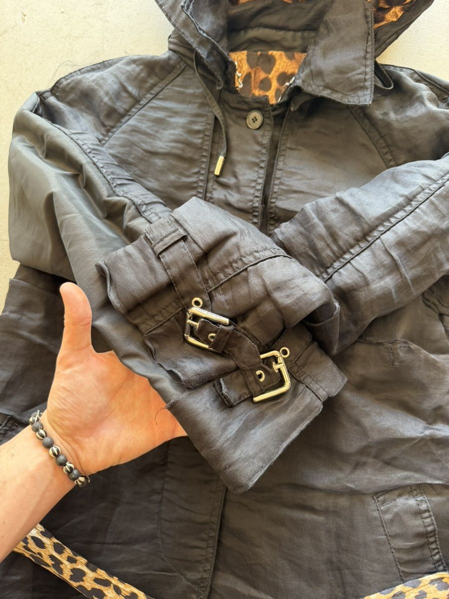 Dolce & Gabbana 2010s Dolce and Gabbana Leopard Print Parka Size US M / EU 48-50 / 2 - 4 Thumbnail