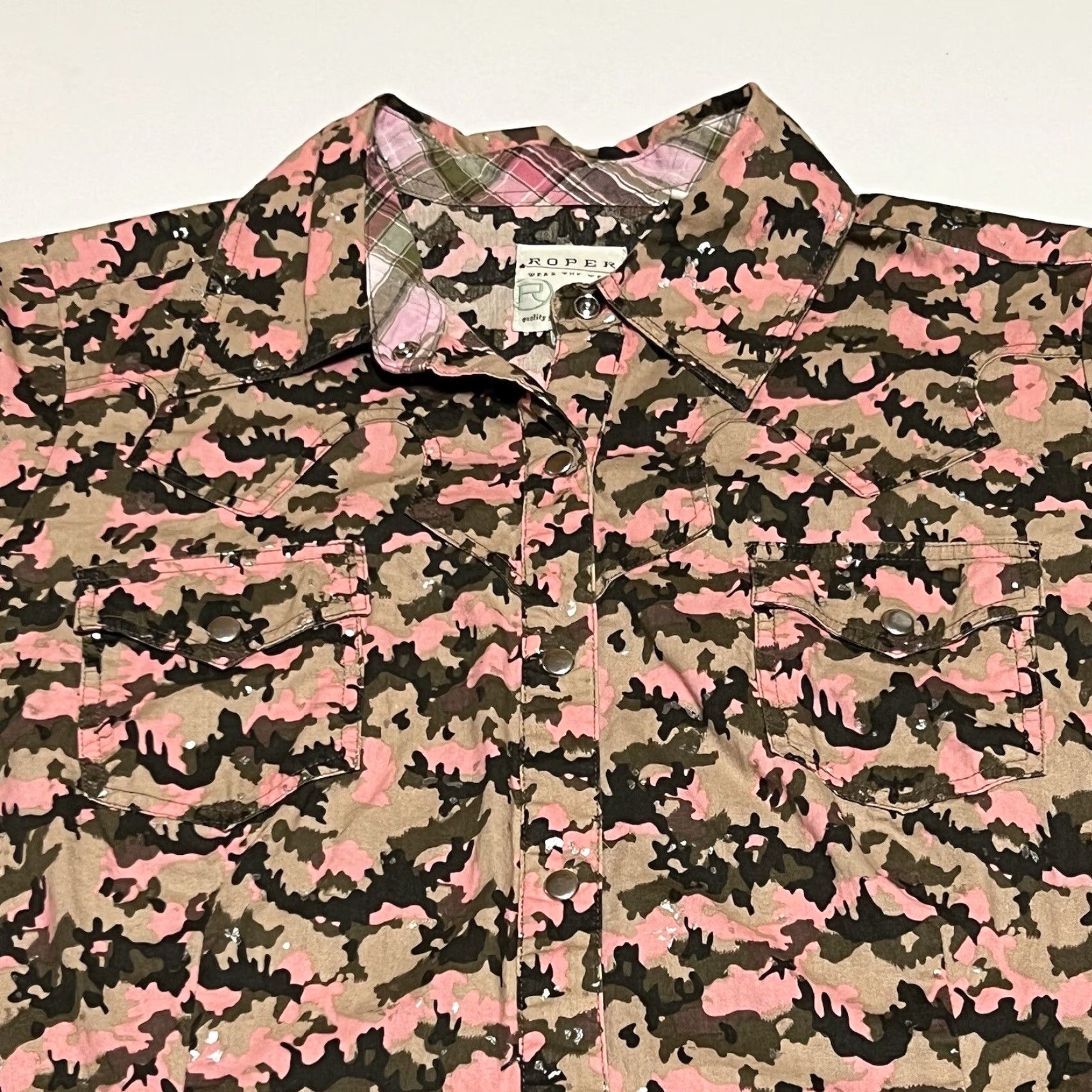 Roper Roper Long Sleeve Pearl Snap Western Shirt Juniors XL Women Pink Camo Silver Multicolor Pearl Snap Western Shirt Size XL / US 12-14 / IT 48-50 - 2 Thumbnail